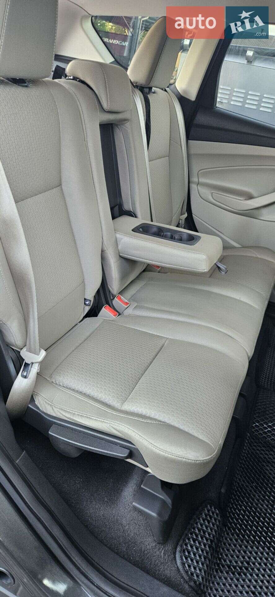 Ford Escape 2018 VIN 1FMCU9GD5JUD53077 фото оголошення 8 з 10
