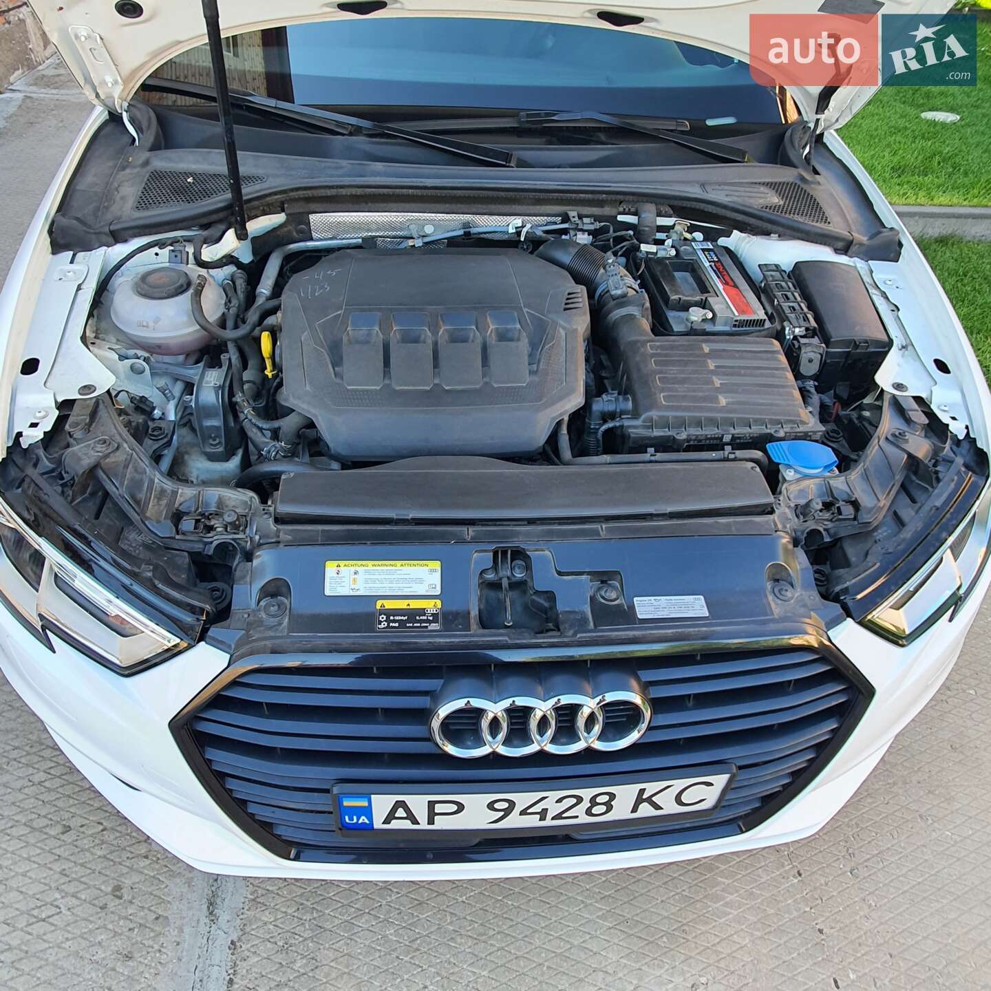 Audi A3 2020 VIN WAUAUGFFXLA094946 фото оголошення 3 з 19