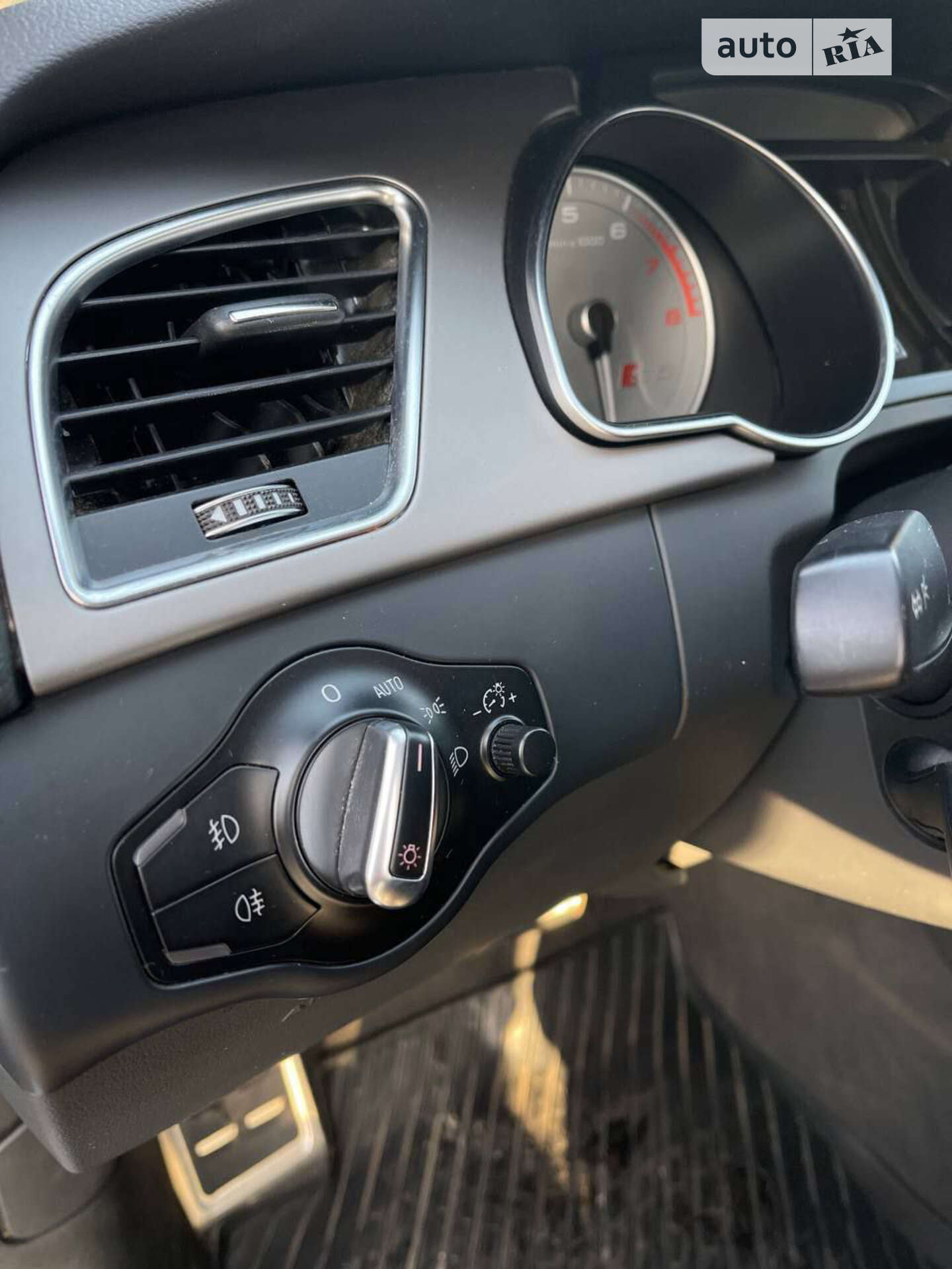 Audi S5 2014 VIN WAUCGAFR5FA031569 фото оголошення 10 з 18