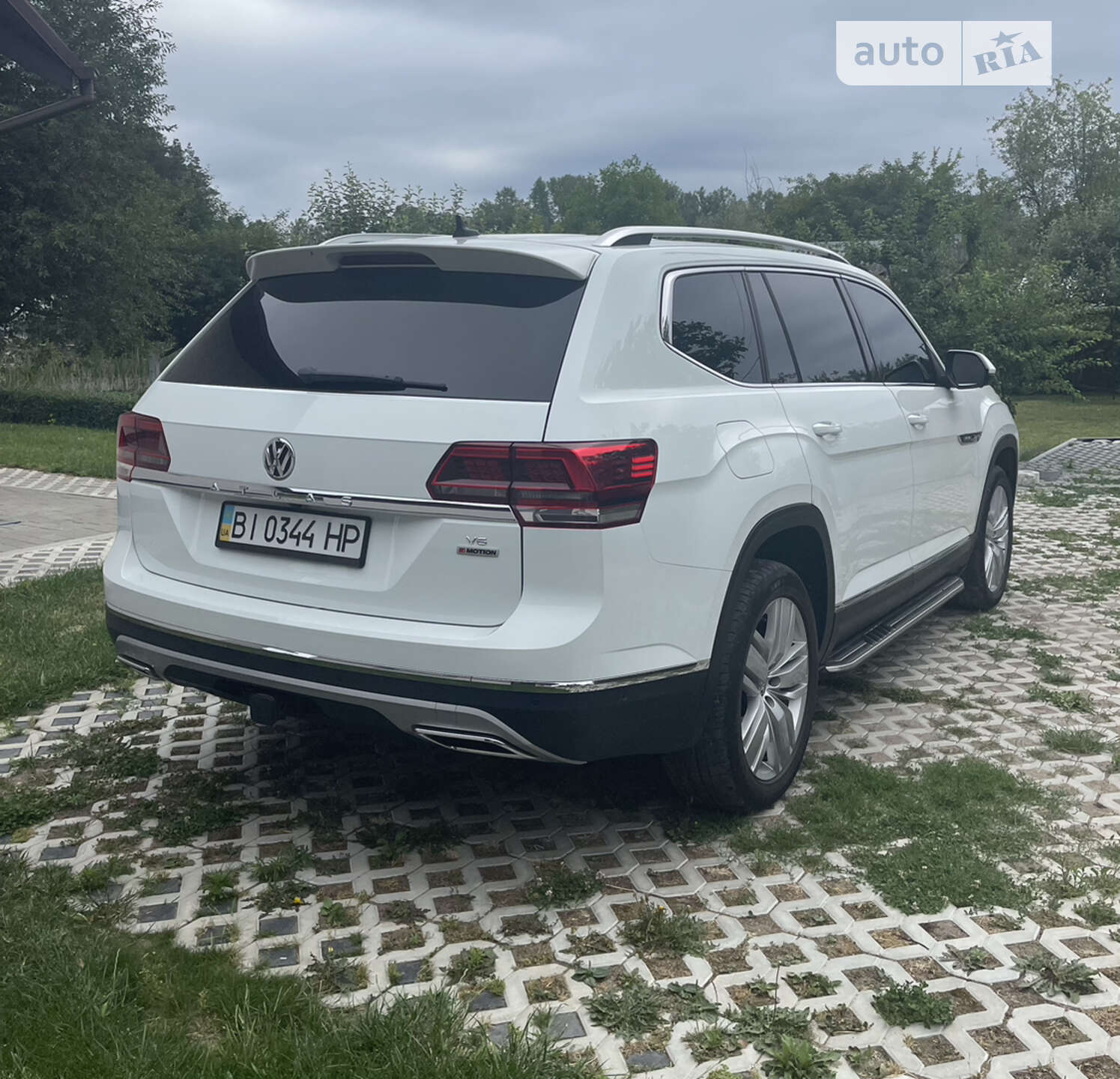 Volkswagen Atlas 2018 VIN 1V2NR2CA0JC589898 фото оголошення 3 з 15
