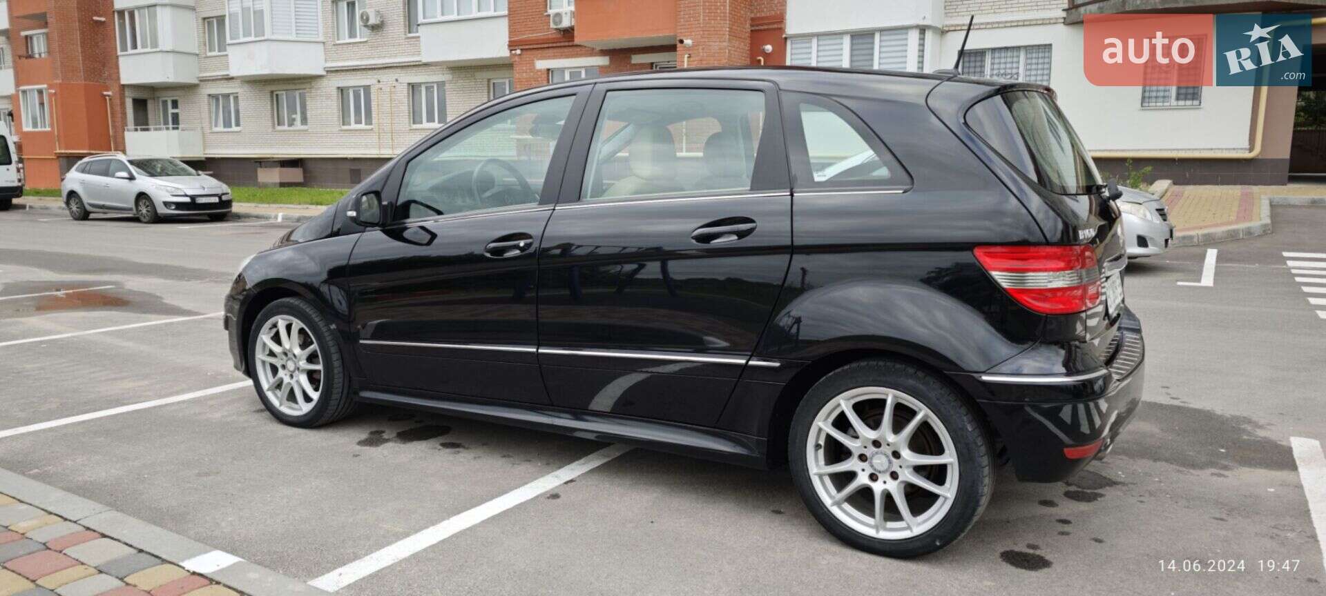 Mercedes-Benz B-Class 2010 VIN WDD2452311J588981 фото оголошення 6 з 17