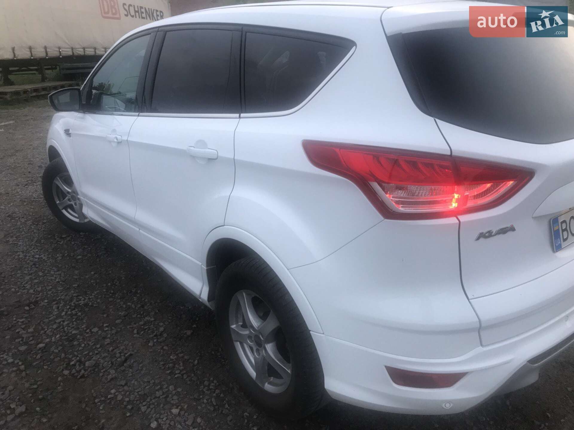 Ford Kuga 2015 VIN WF0AXXWPMAFY46873 фото оголошення 4 з 14