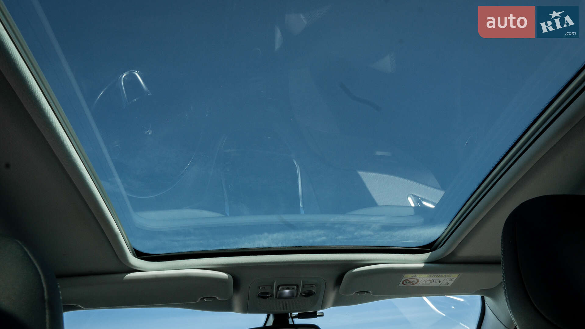 Peugeot 2008 2016 VIN VF3CUHNZTGY087811 фото оголошення 18 з 51
