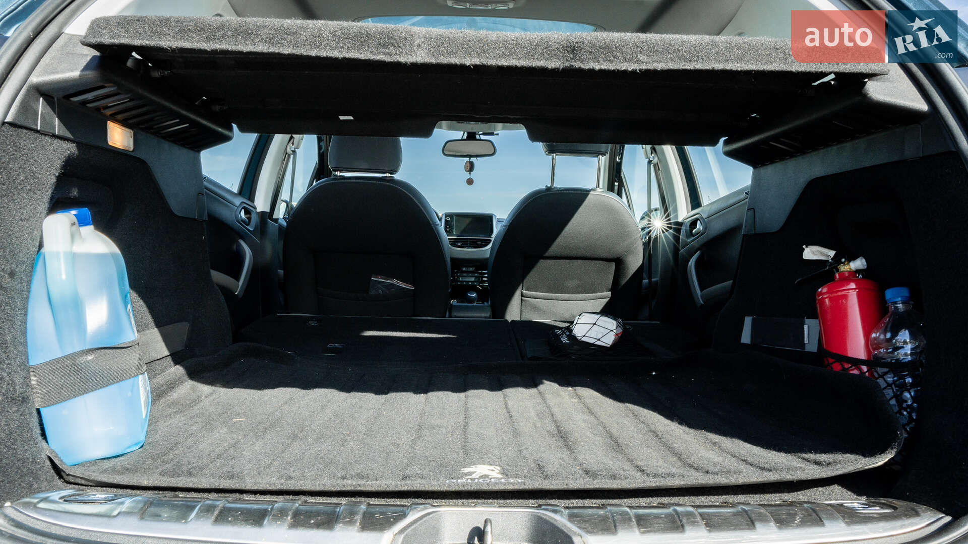 Peugeot 2008 2016 VIN VF3CUHNZTGY087811 фото оголошення 20 з 51