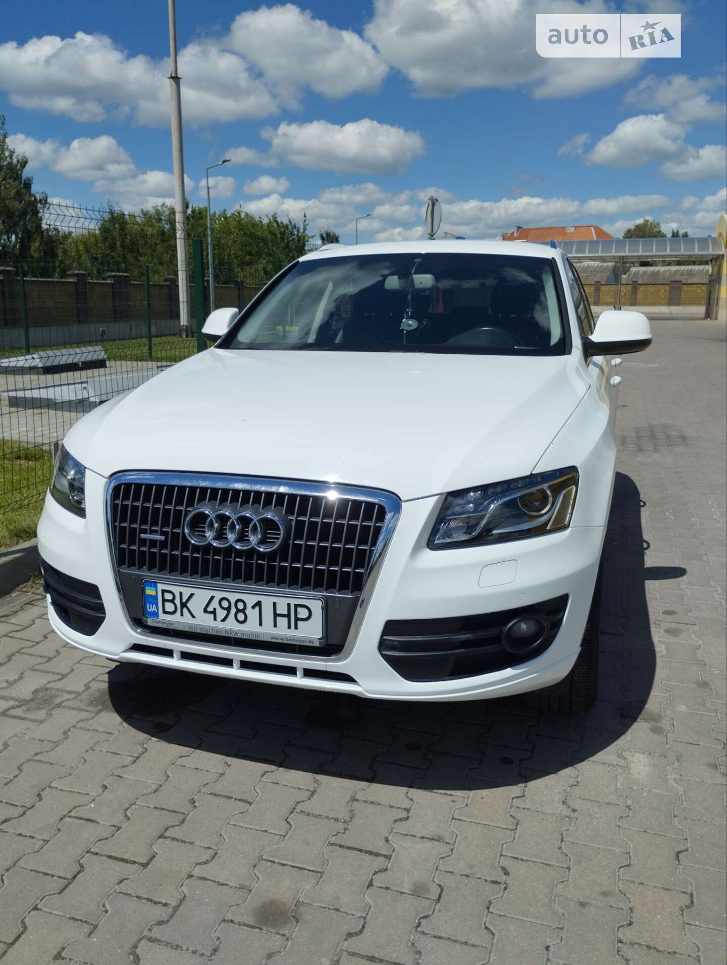 Audi Q5 2009 VIN WAUZZZ8R99A043504 фото оголошення 4 з 21
