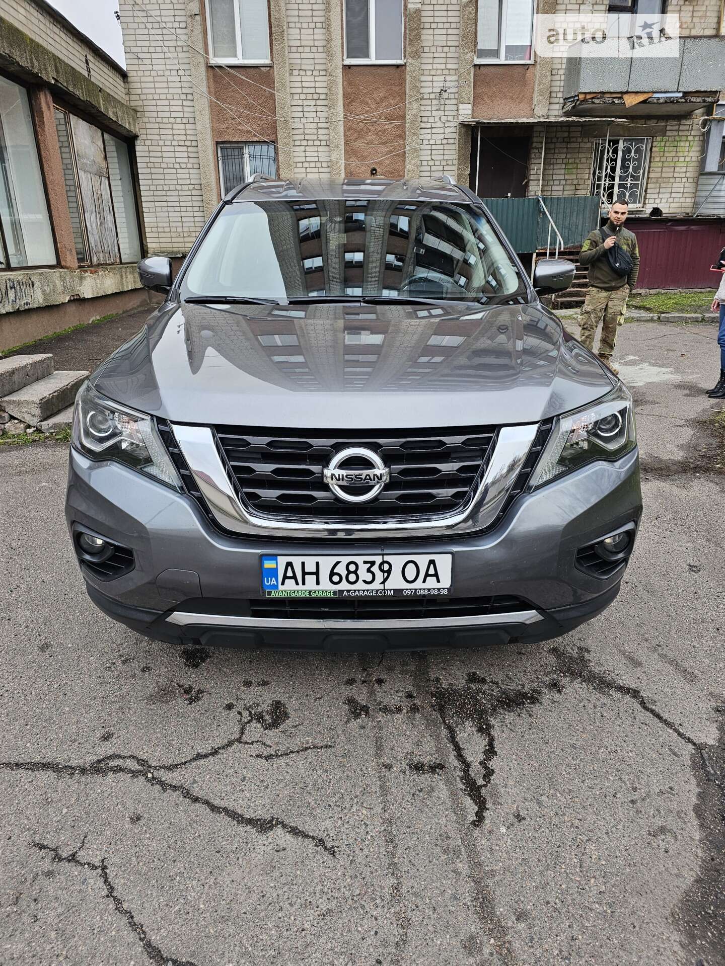 Nissan Pathfinder 2017 VIN 5N1DR2MM8HC683409 фото оголошення 8 з 8