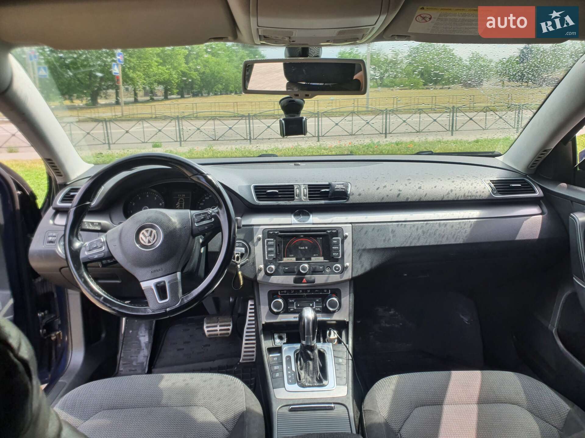 Volkswagen Passat 2011 VIN WVWZZZ3CZBP321820 фото оголошення 5 з 17