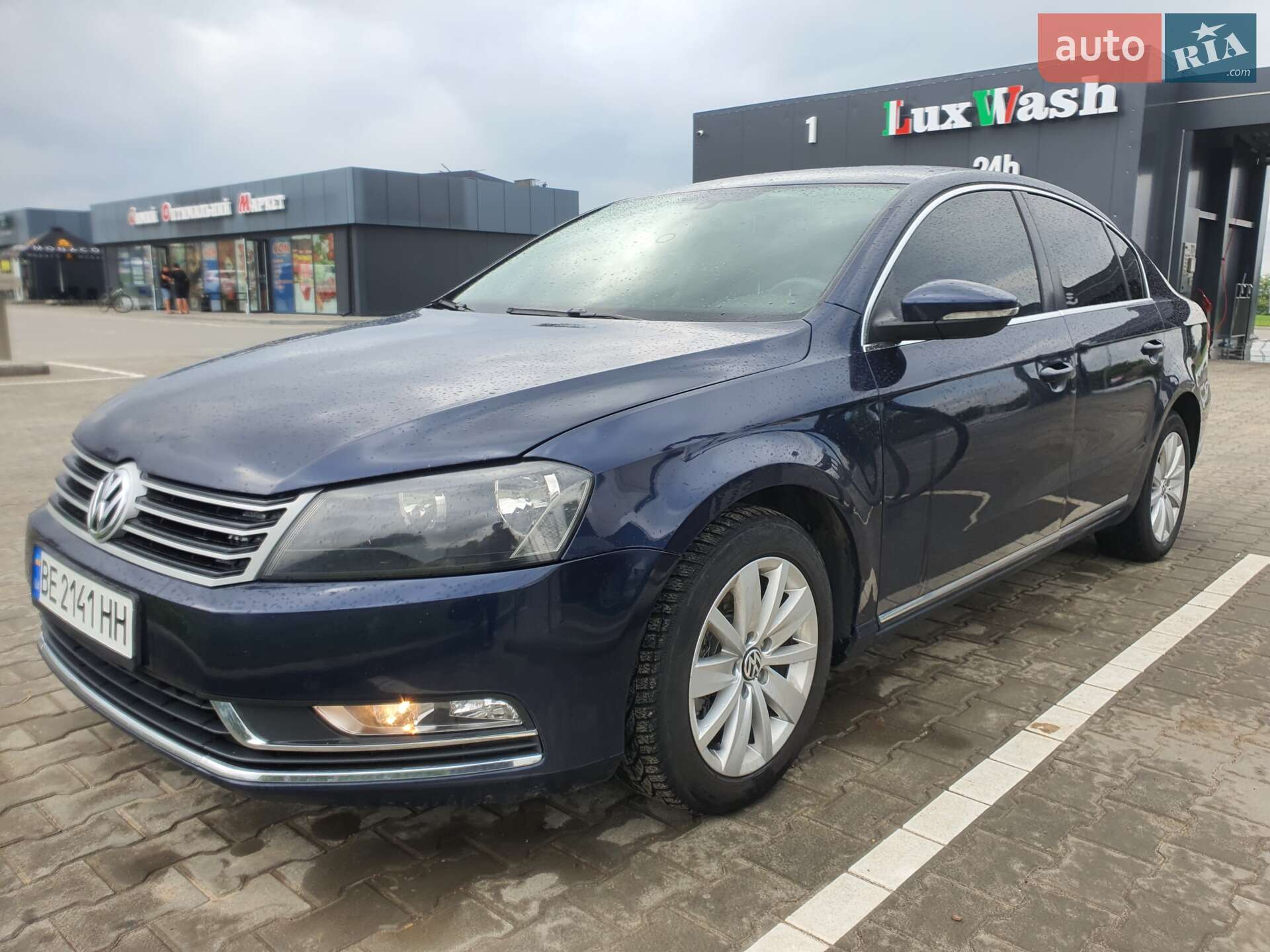 Volkswagen Passat 2011 VIN WVWZZZ3CZBP321820 фото оголошення 7 з 17