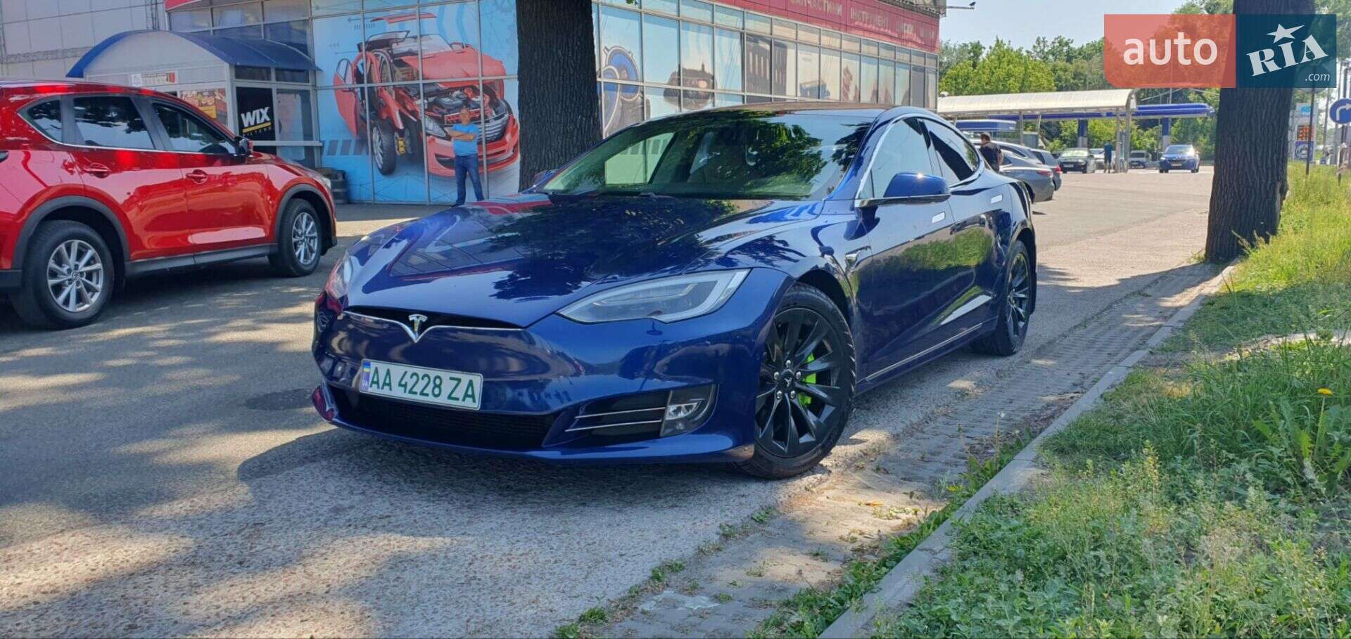 Tesla Model S 2017 VIN 5YJSA1E16HF202044 фото оголошення 9 з 22