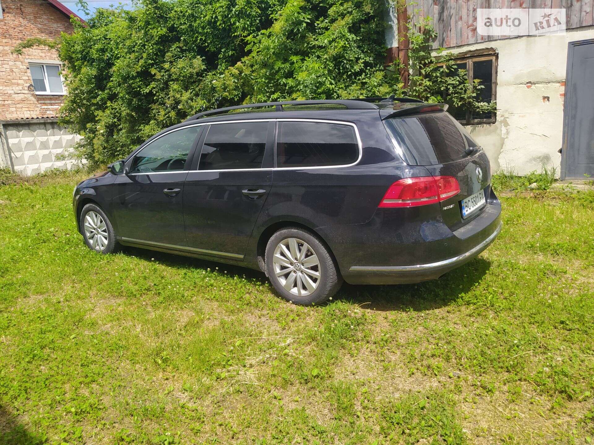 Volkswagen Passat 2011 VIN WVWZZZ3CZCE063642 фото оголошення 4 з 39