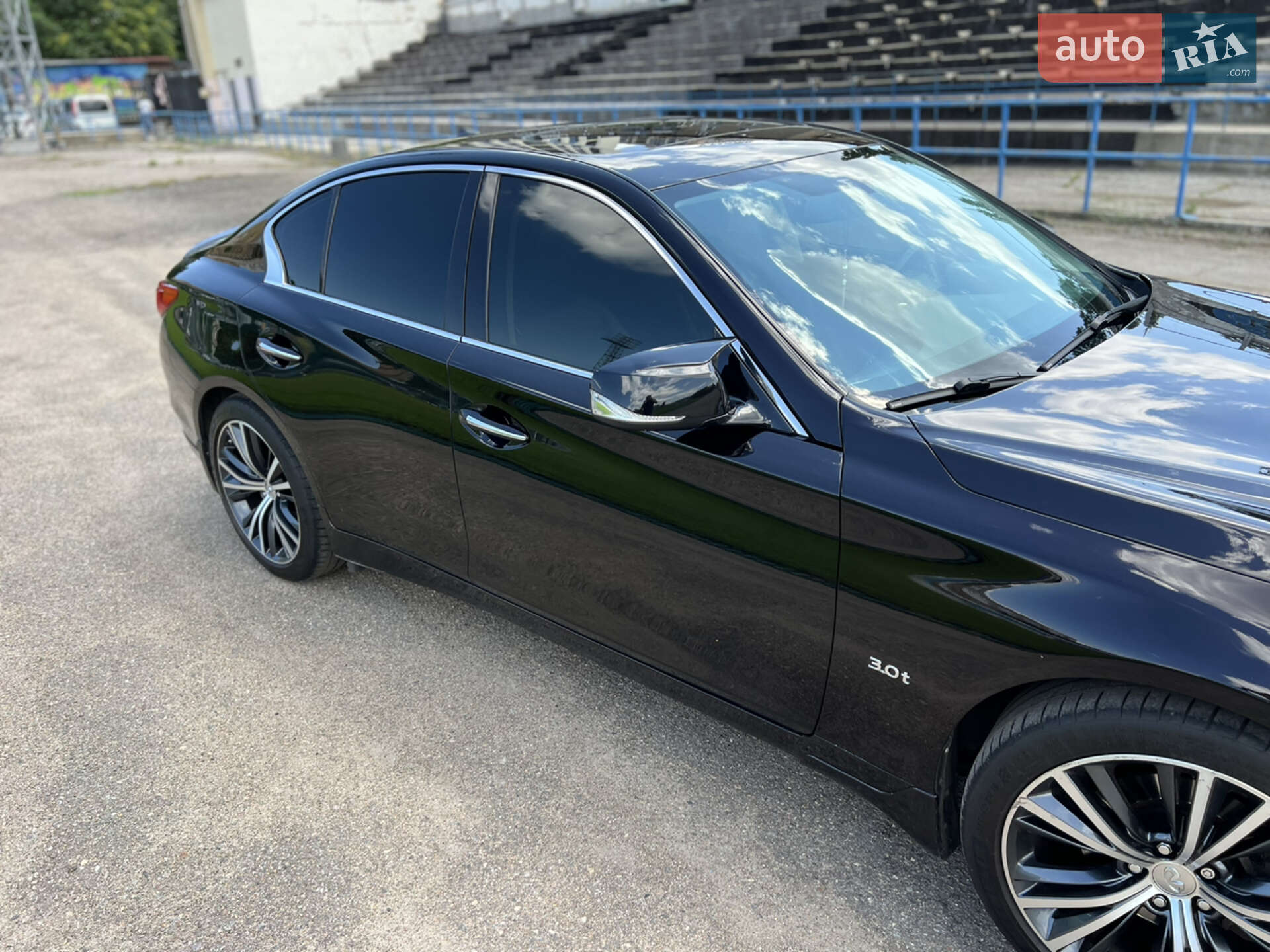 Infiniti Q50 2016 VIN JN1EV7AR8GM344162 фото оголошення 2 з 36