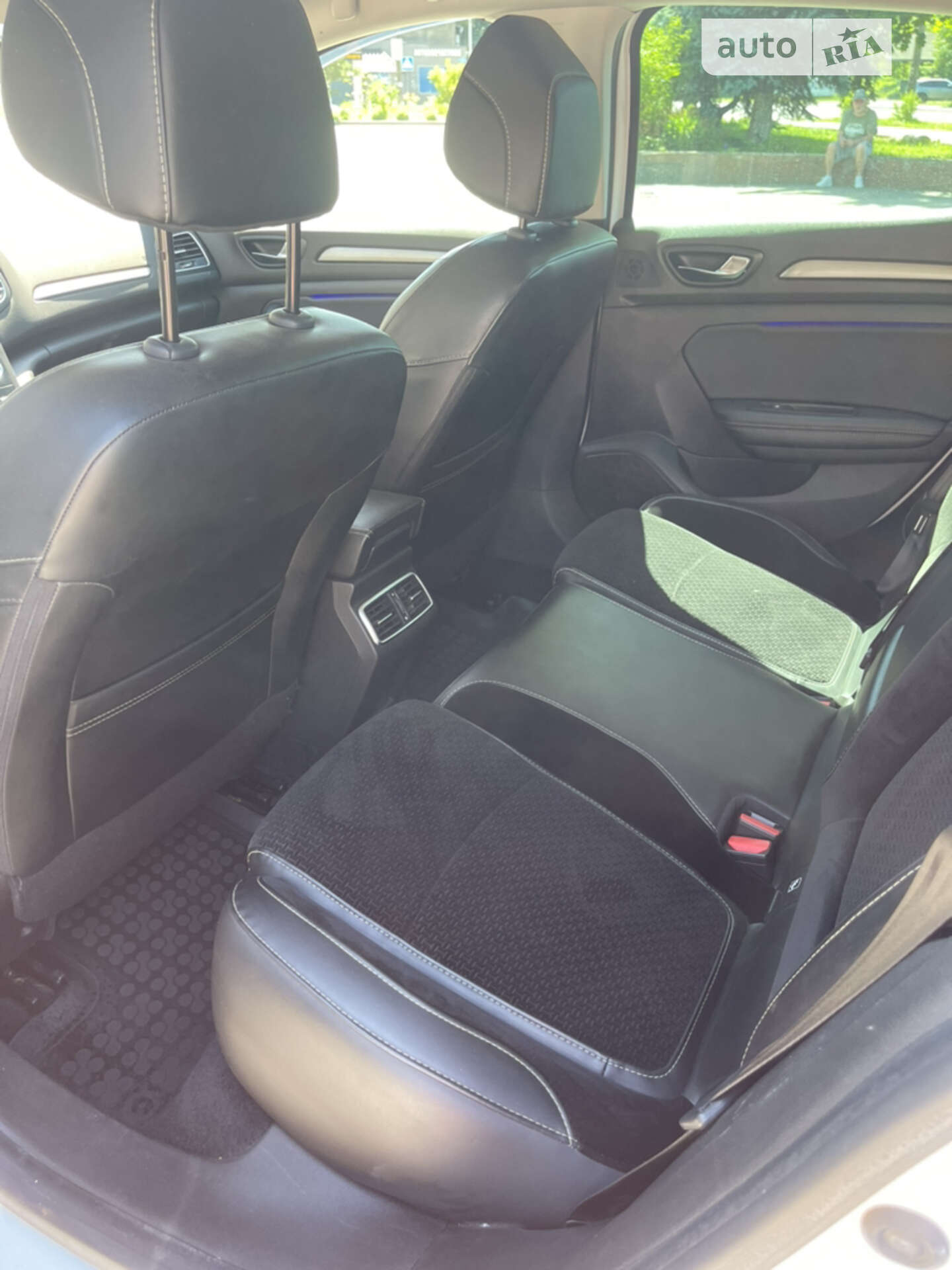 Renault Megane 2016 VIN VF1RFB00756262084 фото оголошення 10 з 25
