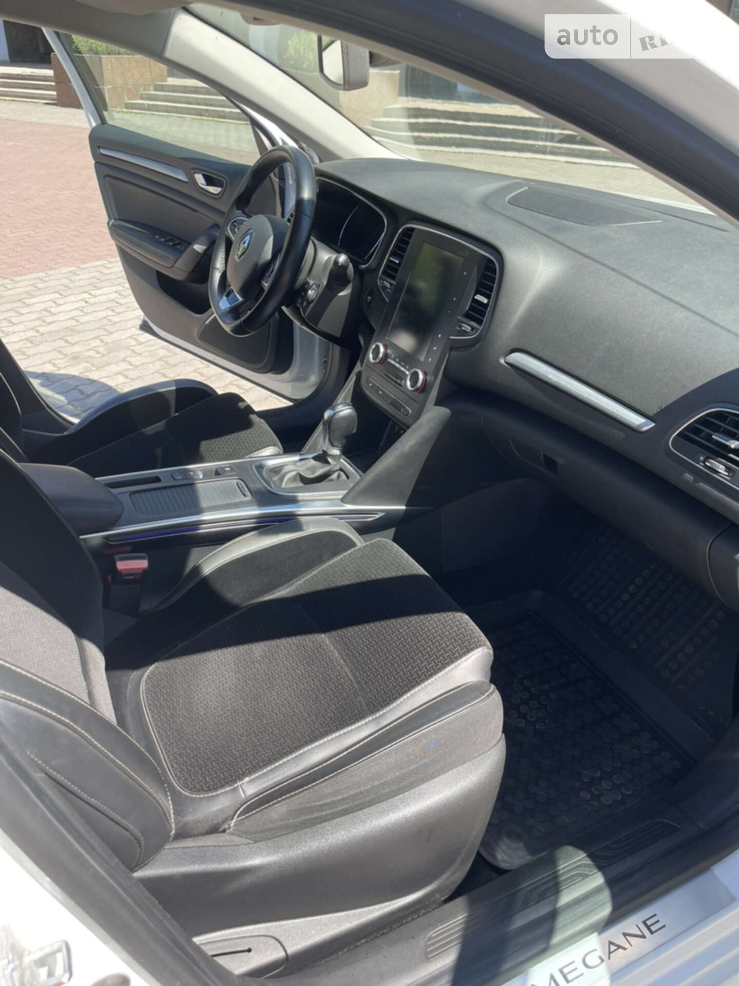 Renault Megane 2016 VIN VF1RFB00756262084 фото оголошення 16 з 25