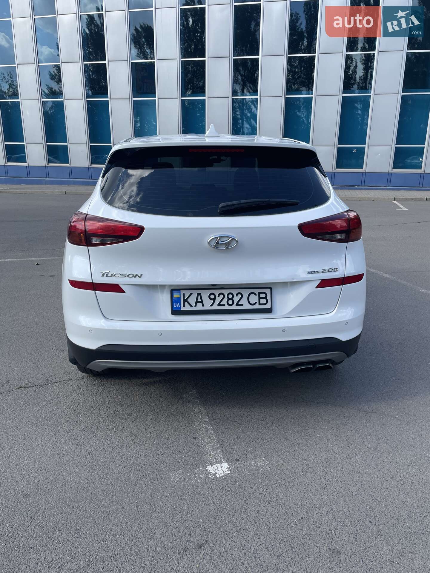 Hyundai Tucson 2019 VIN KMHJ281ADKU031775 фото оголошення 4 з 14