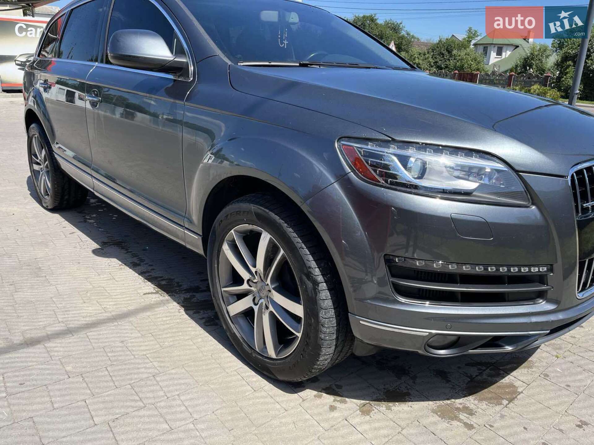 Audi Q7 2014 VIN WA1LMAFE8ED018864 фото оголошення 32 з 37