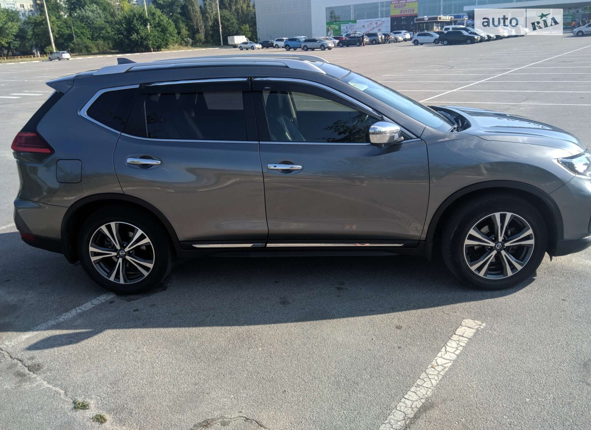 Nissan X-Trail 2017 VIN JN1TCNT32U0102271 фото оголошення 4 з 16