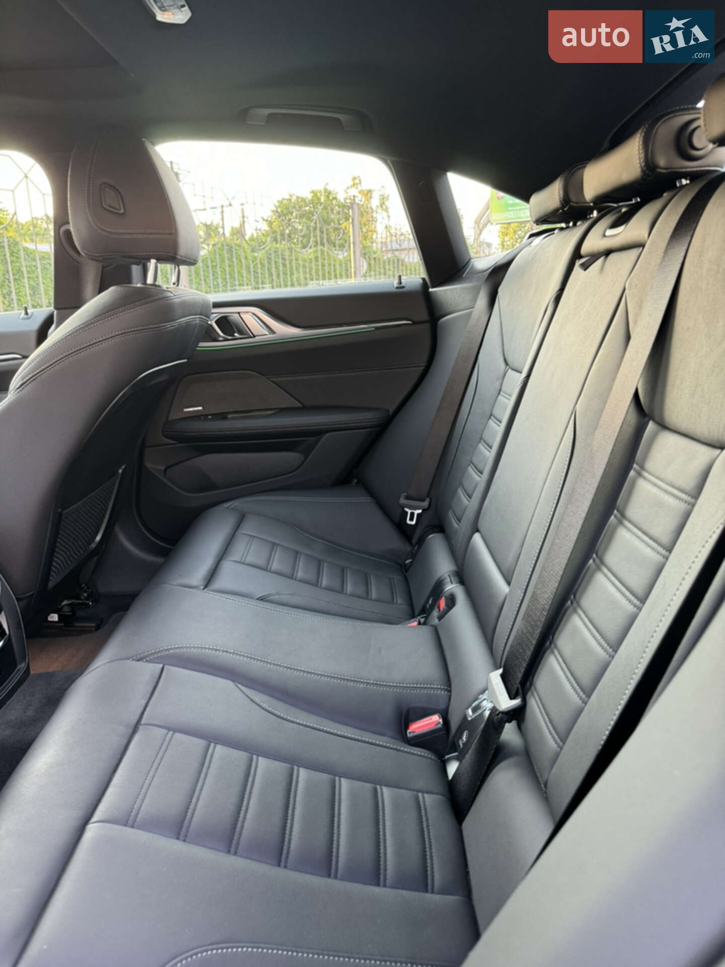 BMW i4 2023 VIN WBY33AW08PFP68686 фото оголошення 14 з 77