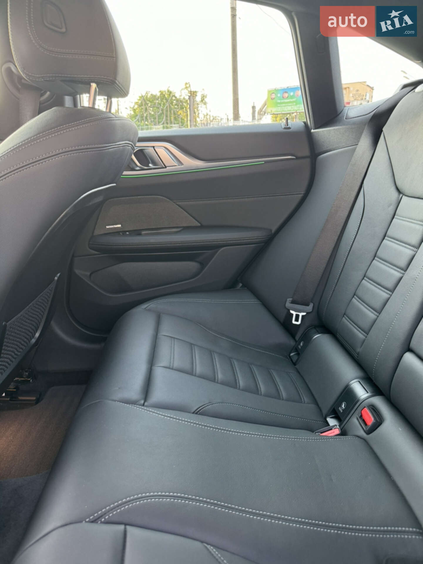 BMW i4 2023 VIN WBY33AW08PFP68686 фото оголошення 20 з 77