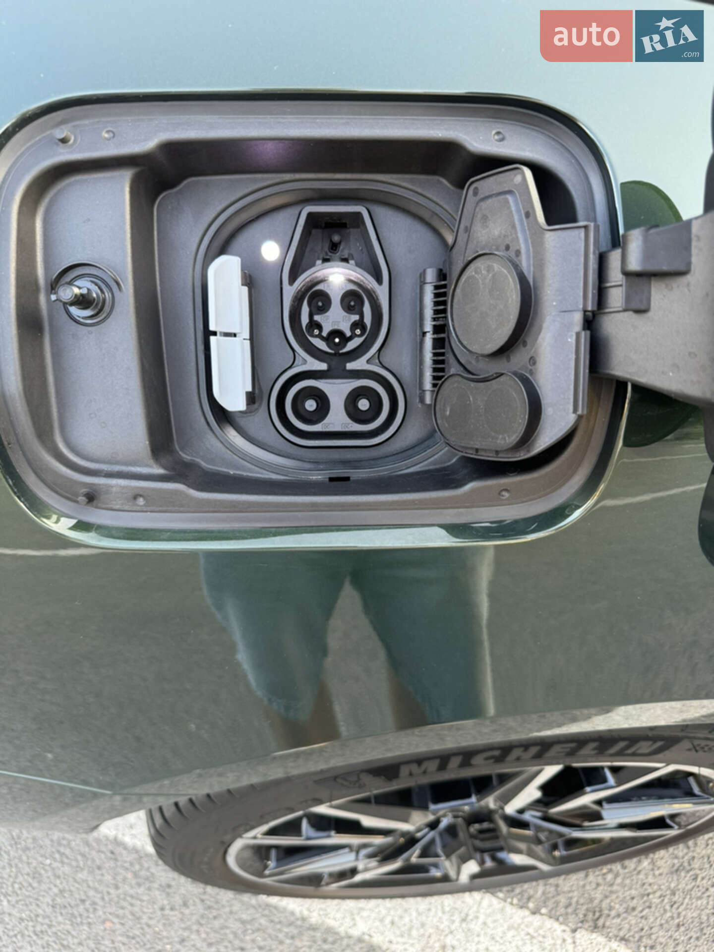 BMW i4 2023 VIN WBY33AW08PFP68686 фото оголошення 64 з 77