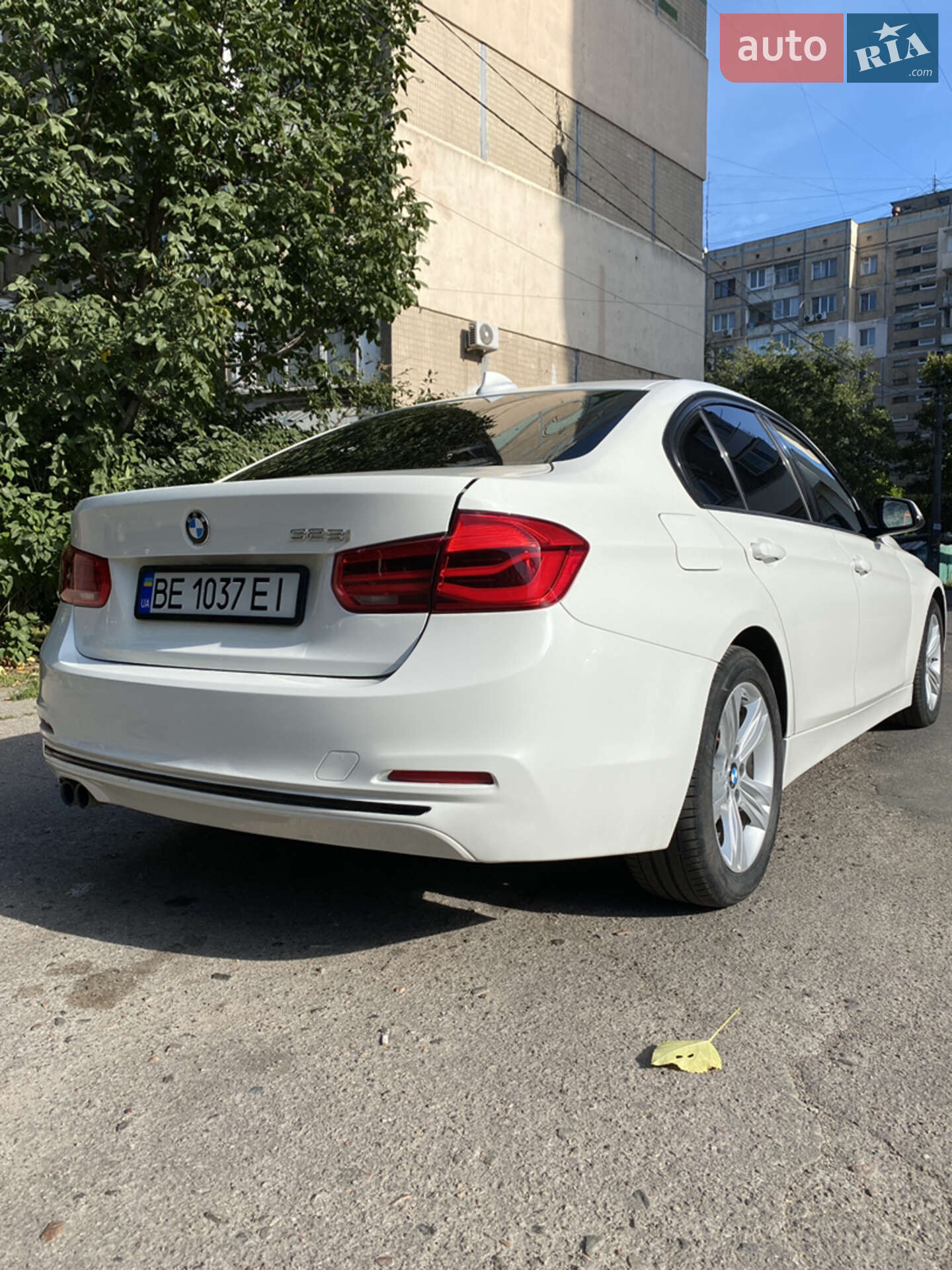 BMW 3 Series 2016 VIN WBA8E9C58GK647113 фото оголошення 3 з 14