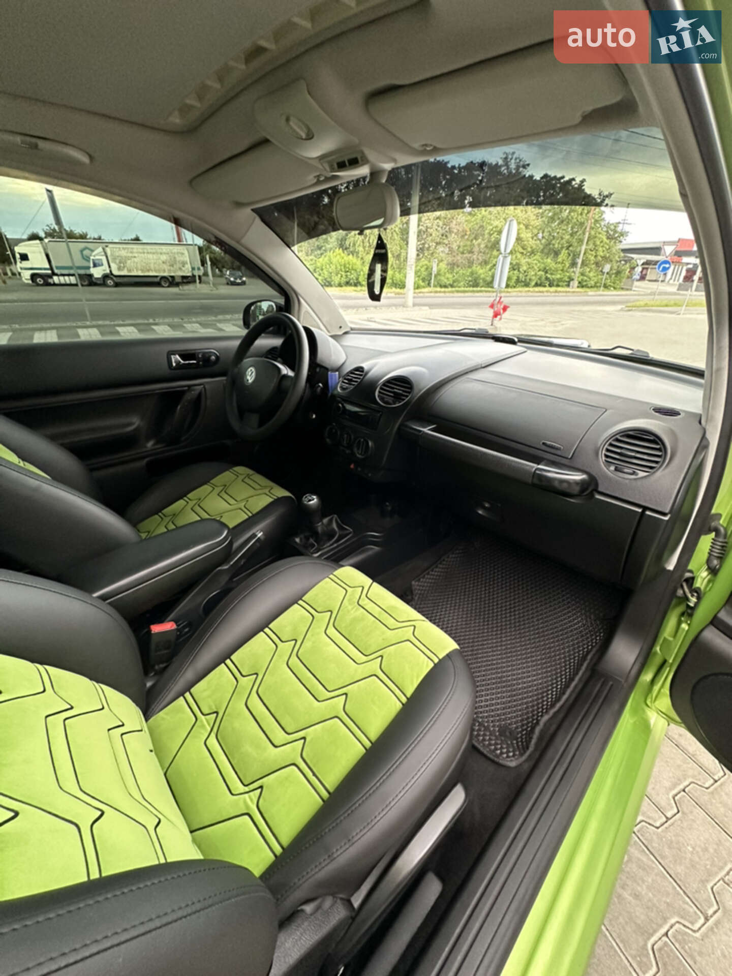 Volkswagen Beetle 2001 VIN 3VWCP21C91M452974 фото оголошення 17 з 22