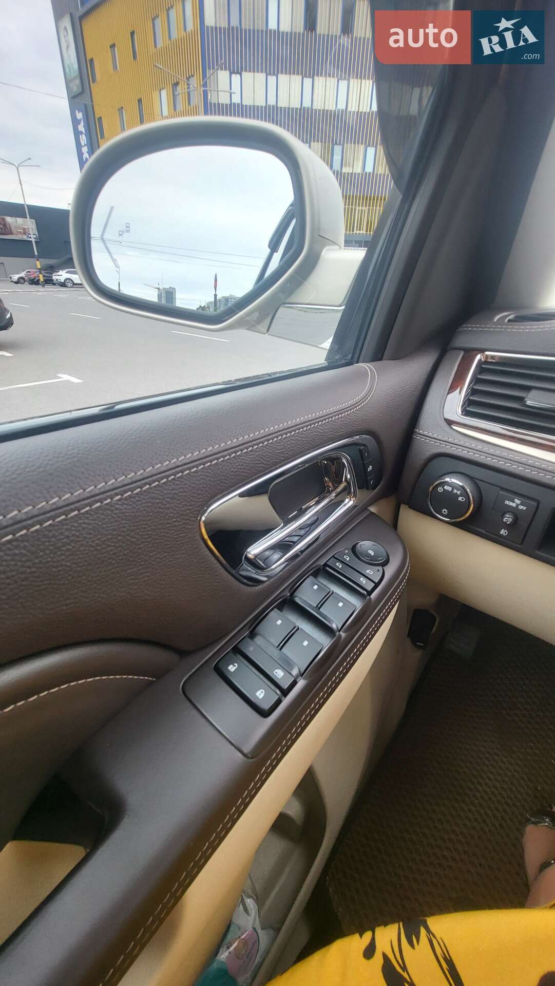 Cadillac Escalade 2013 VIN 1GYS4DEF9DR224770 фото оголошення 8 з 21