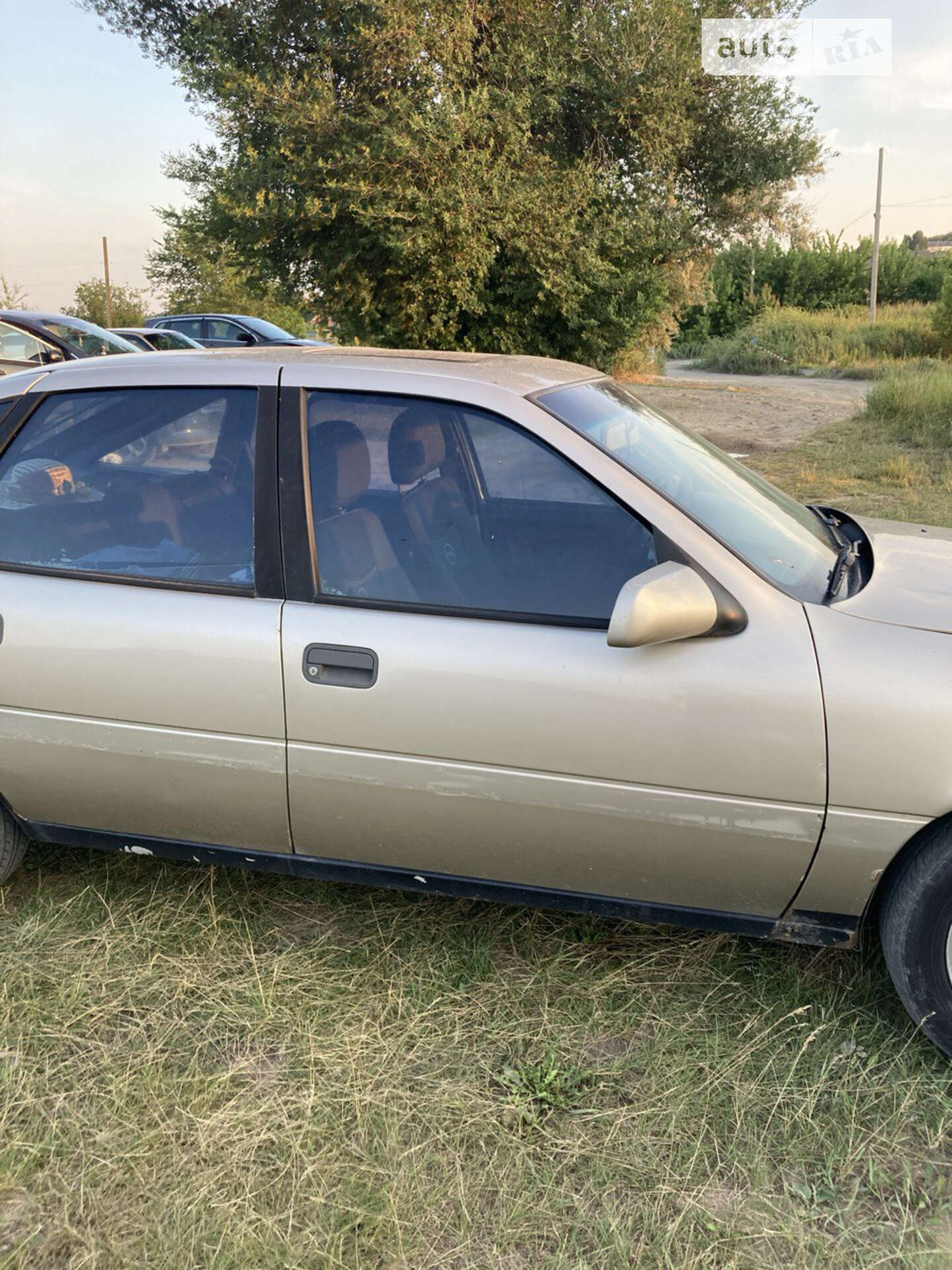 Opel Vectra 1990 VIN W0L000089L5349026 фото оголошення 8 з 8