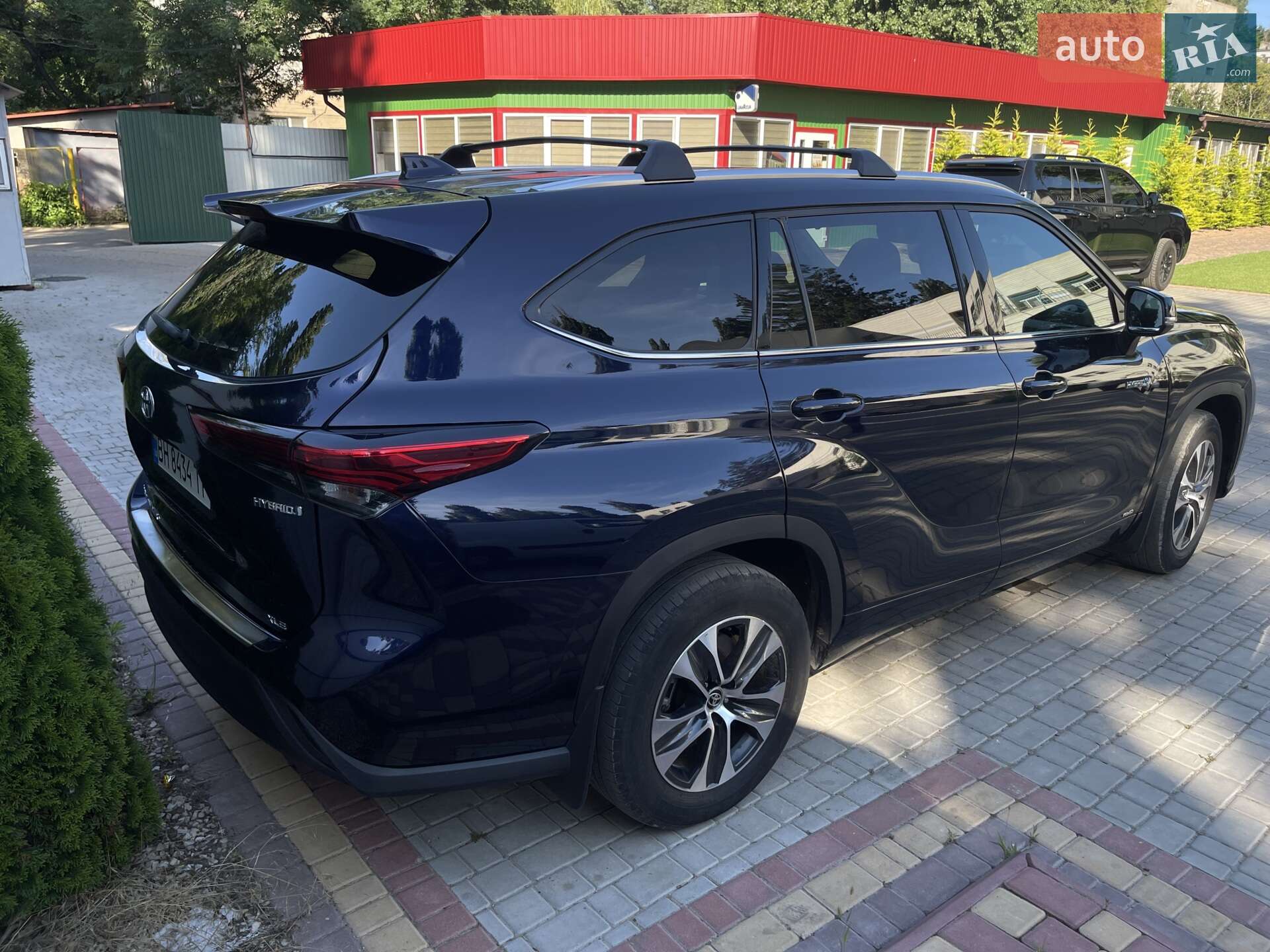Toyota Highlander 2020 VIN 5TDHBRCH0LS510496 фото оголошення 3 з 20
