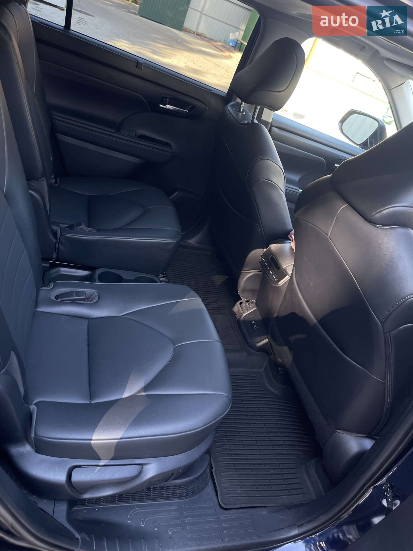 Toyota Highlander 2020 VIN 5TDHBRCH0LS510496 фото оголошення 9 з 20