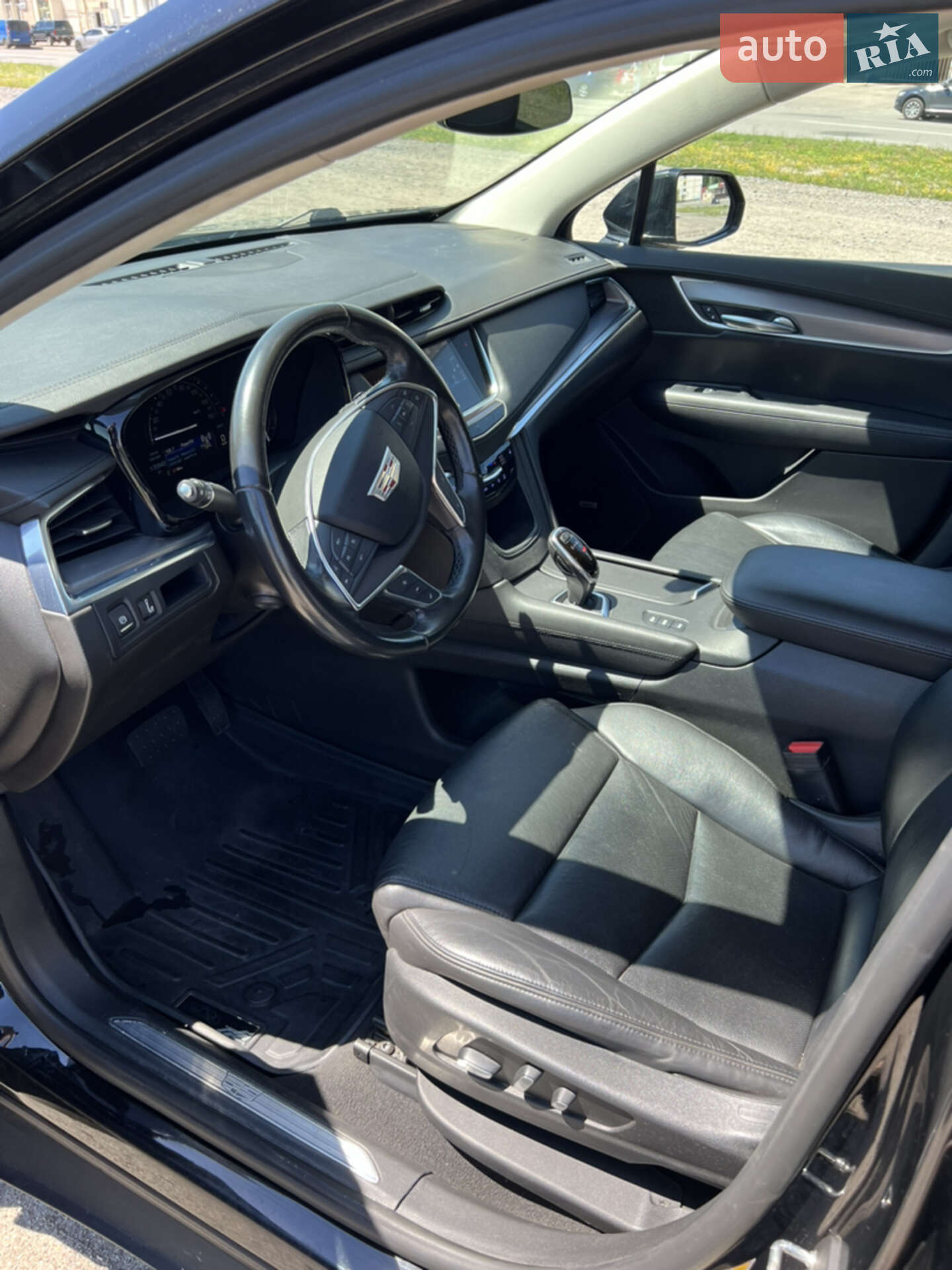 Cadillac XT5 2018 VIN 1GYKNDRS0KZ113705 фото оголошення 7 з 23