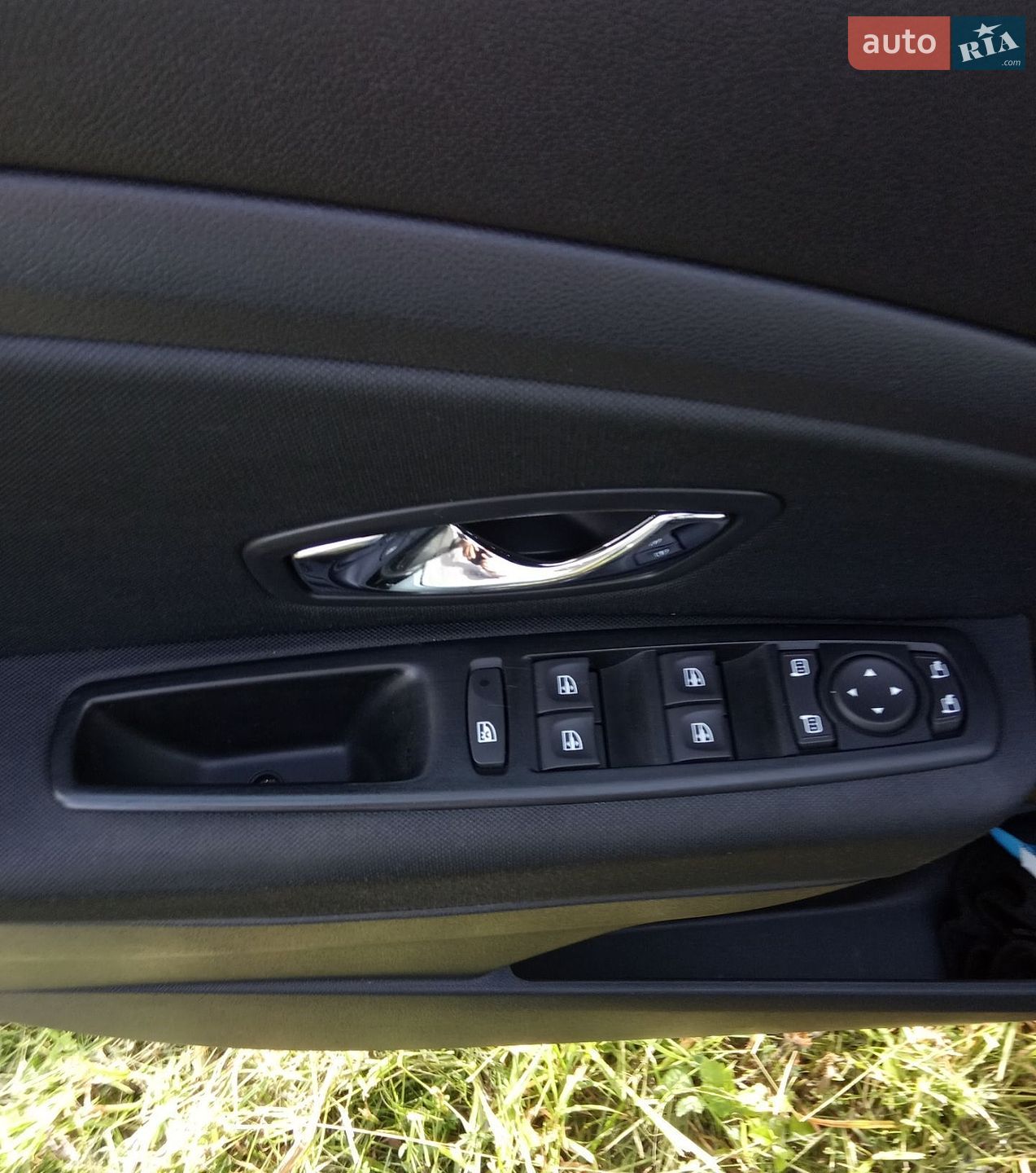 Renault Megane 2013 VIN VF1KZX40649865899 фото оголошення 40 з 47