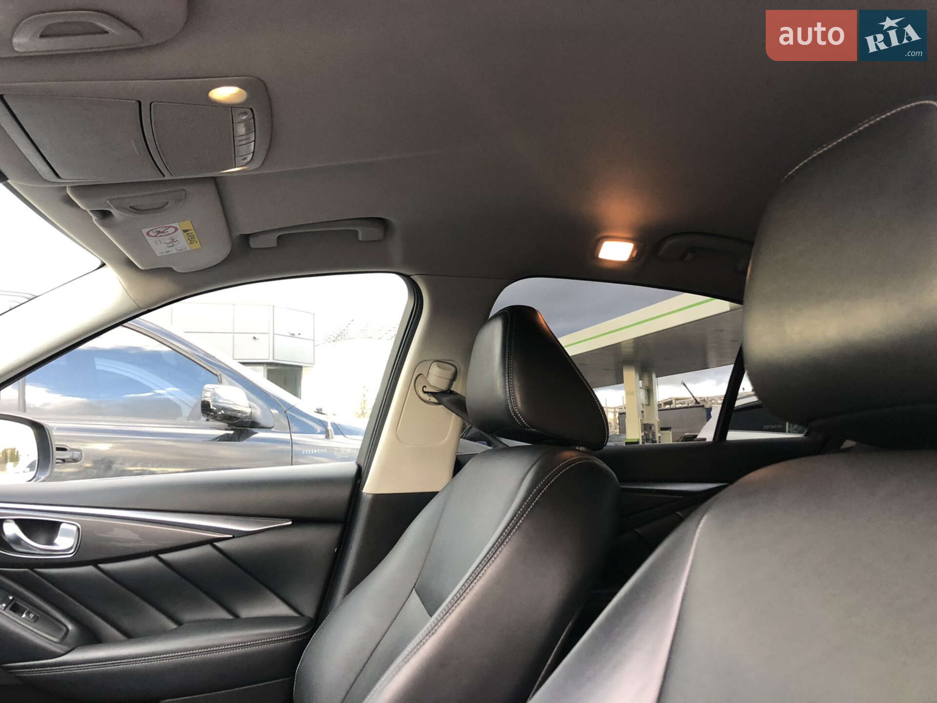 Infiniti Q50 2016 VIN JN1BDAV37U0242325 фото оголошення 3 з 12