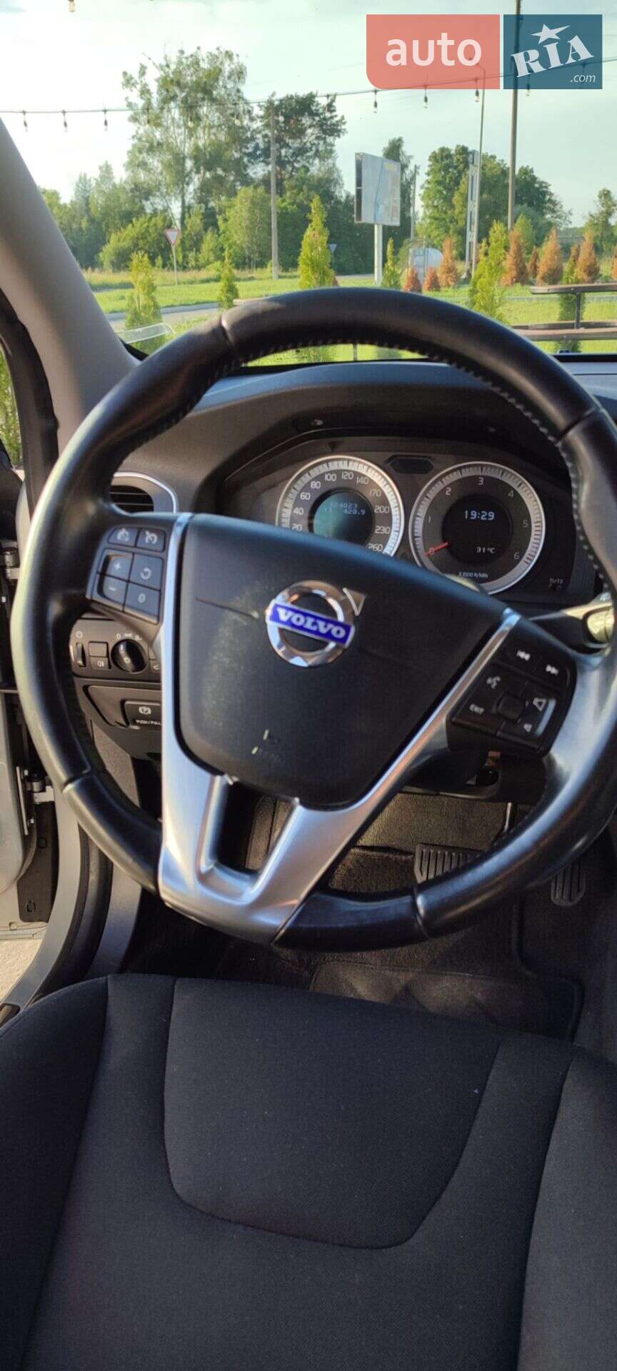 Volvo V60 2011 VIN YV1FW5250B1015012 фото оголошення 19 з 39