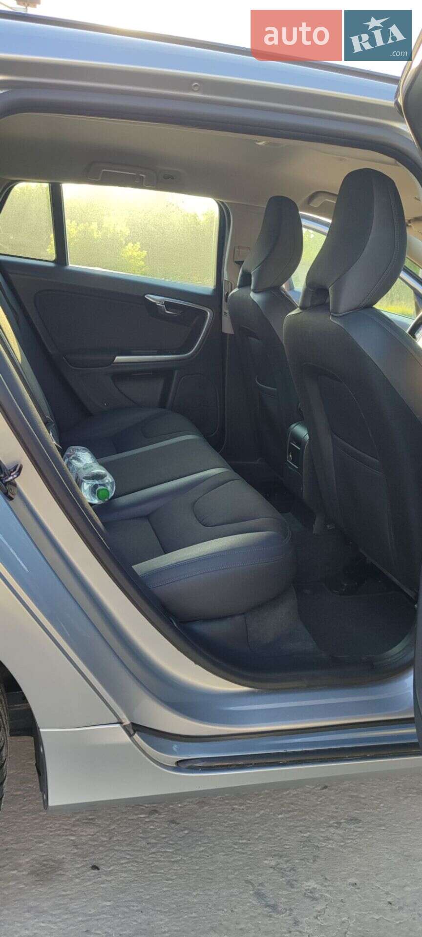Volvo V60 2011 VIN YV1FW5250B1015012 фото оголошення 25 з 39