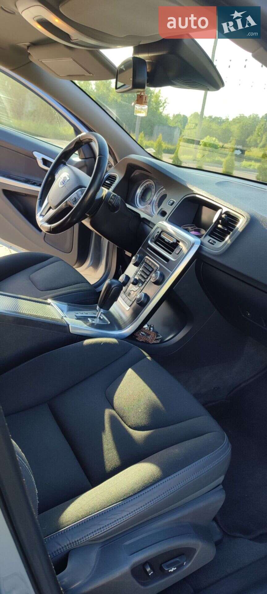 Volvo V60 2011 VIN YV1FW5250B1015012 фото оголошення 26 з 39