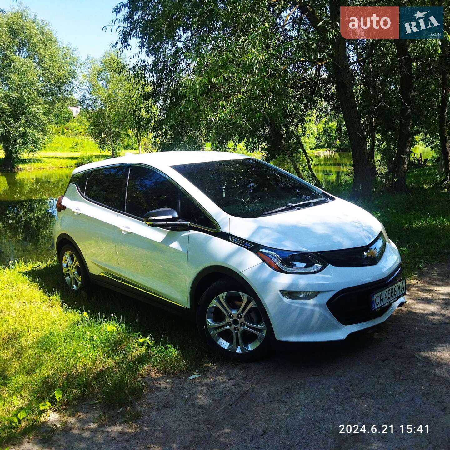 Chevrolet Bolt EV 2018 VIN 1G1FW6S00J4127097 фото оголошення 8 з 13