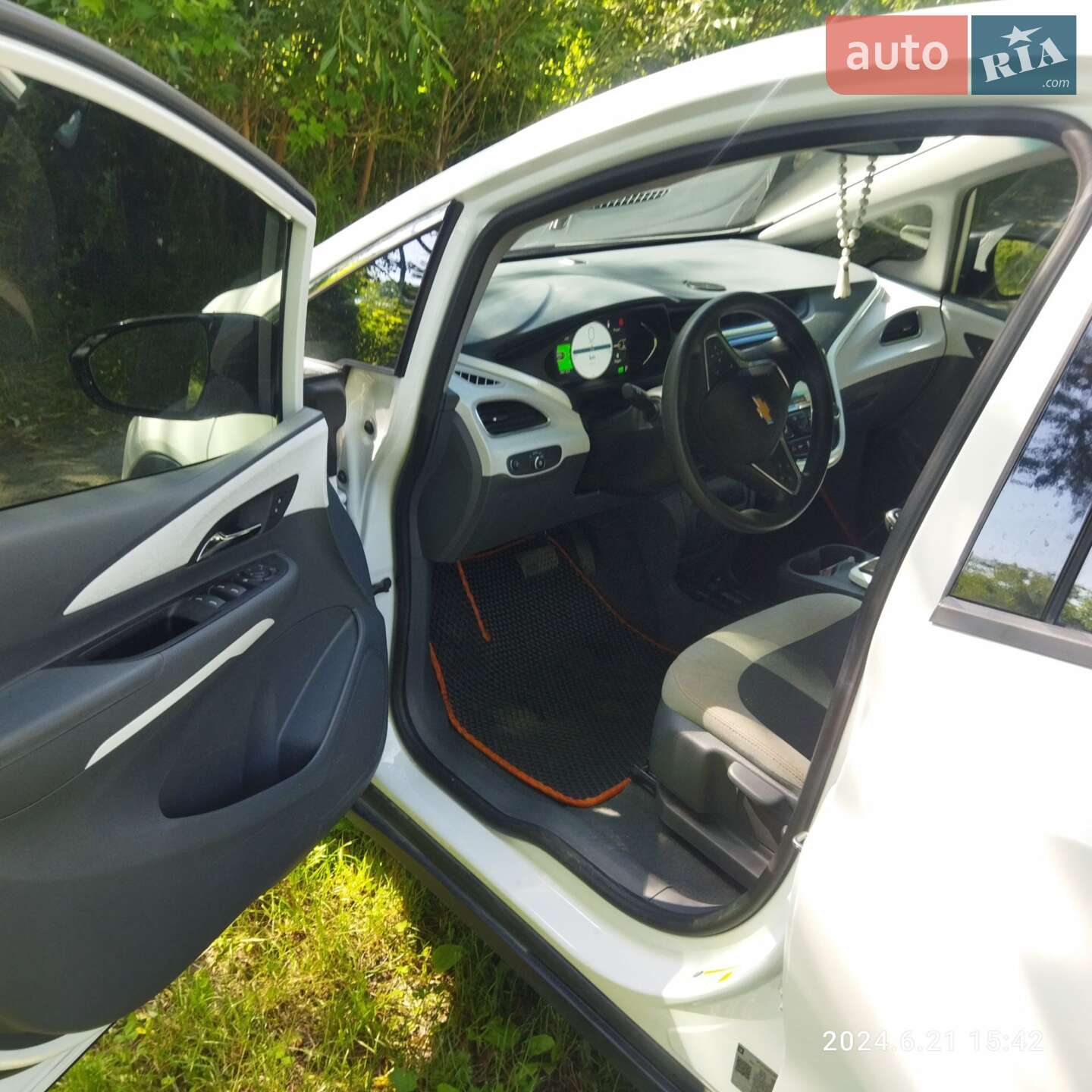 Chevrolet Bolt EV 2018 VIN 1G1FW6S00J4127097 фото оголошення 11 з 13