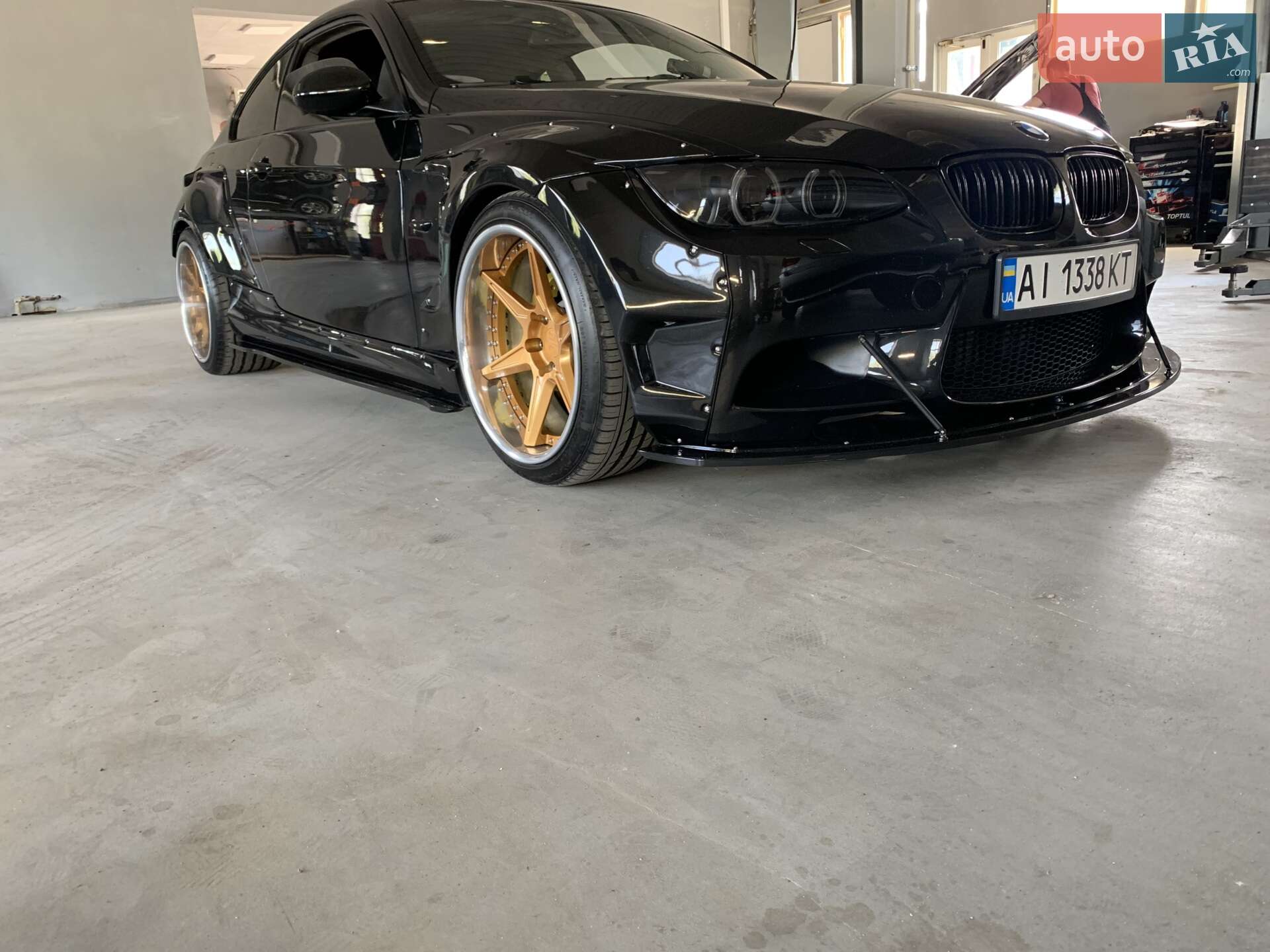 BMW 3 Series 2009 VIN WBAWD11000P358674 фото оголошення 22 з 26