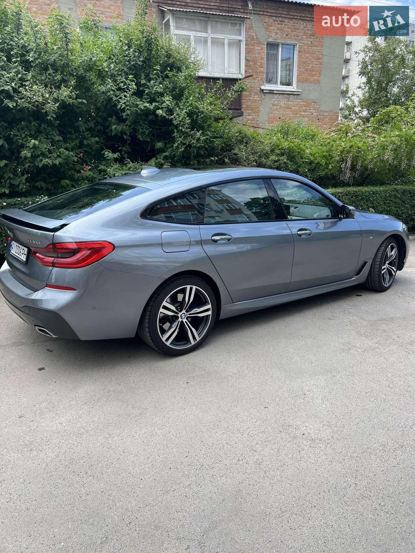 BMW 6 Series GT 2017 VIN WBAJW81050BE17523 фото оголошення 5 з 14