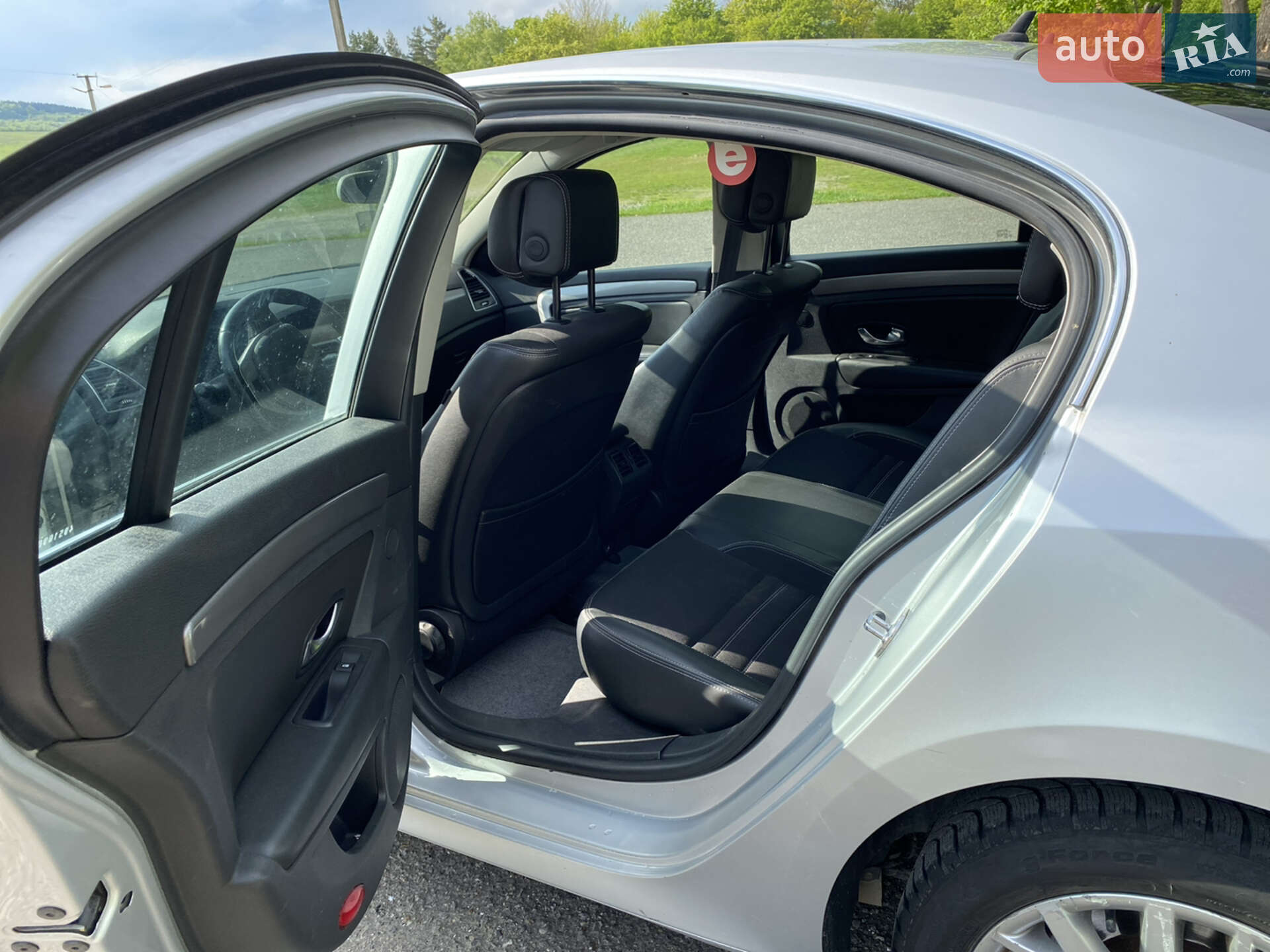 Renault Laguna 2013 VIN VF1BT12C649518986 фото оголошення 9 з 11