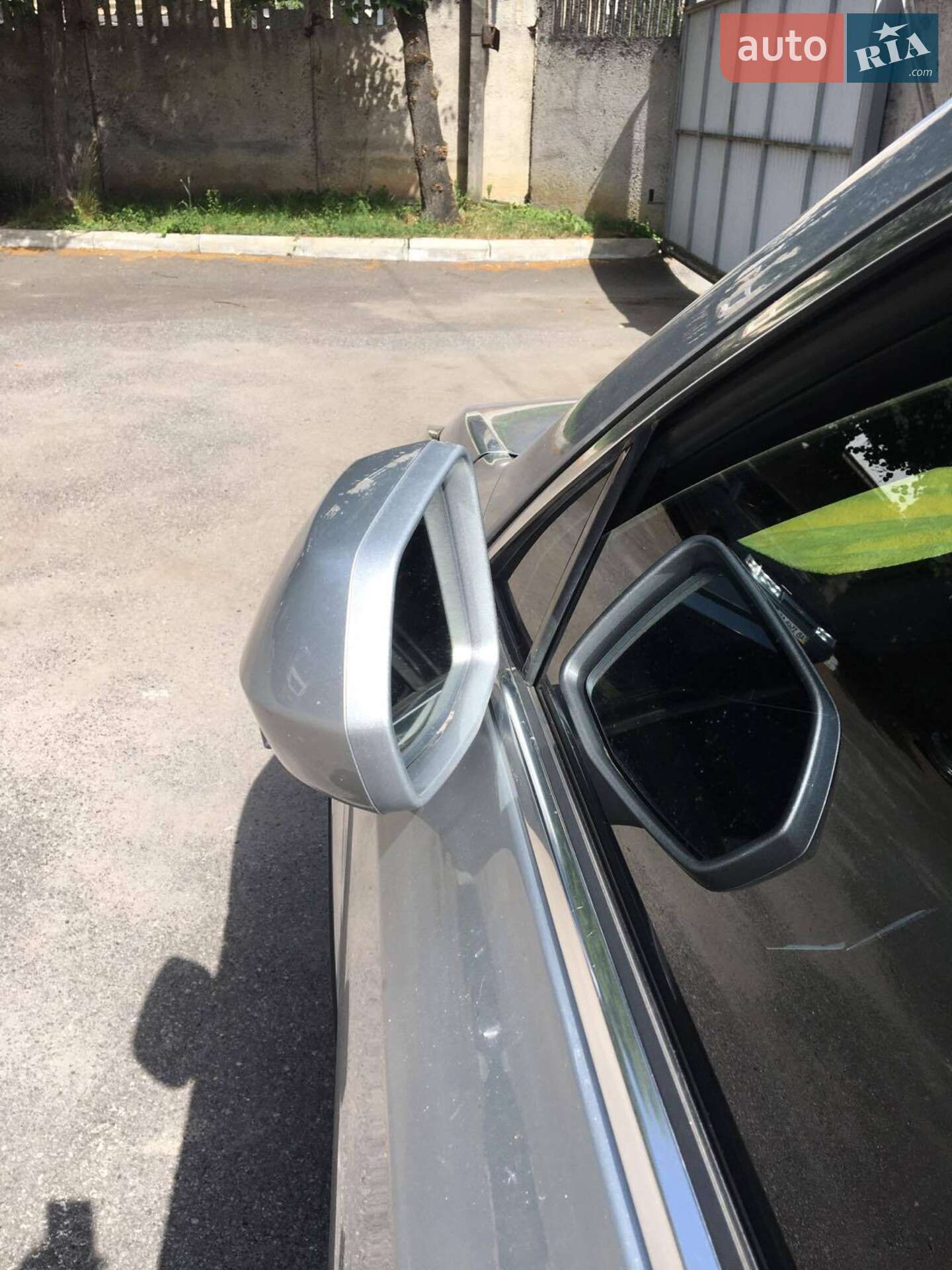 Cadillac XT4 2020 VIN 1GYFZCR41LF099236 фото оголошення 2 з 22