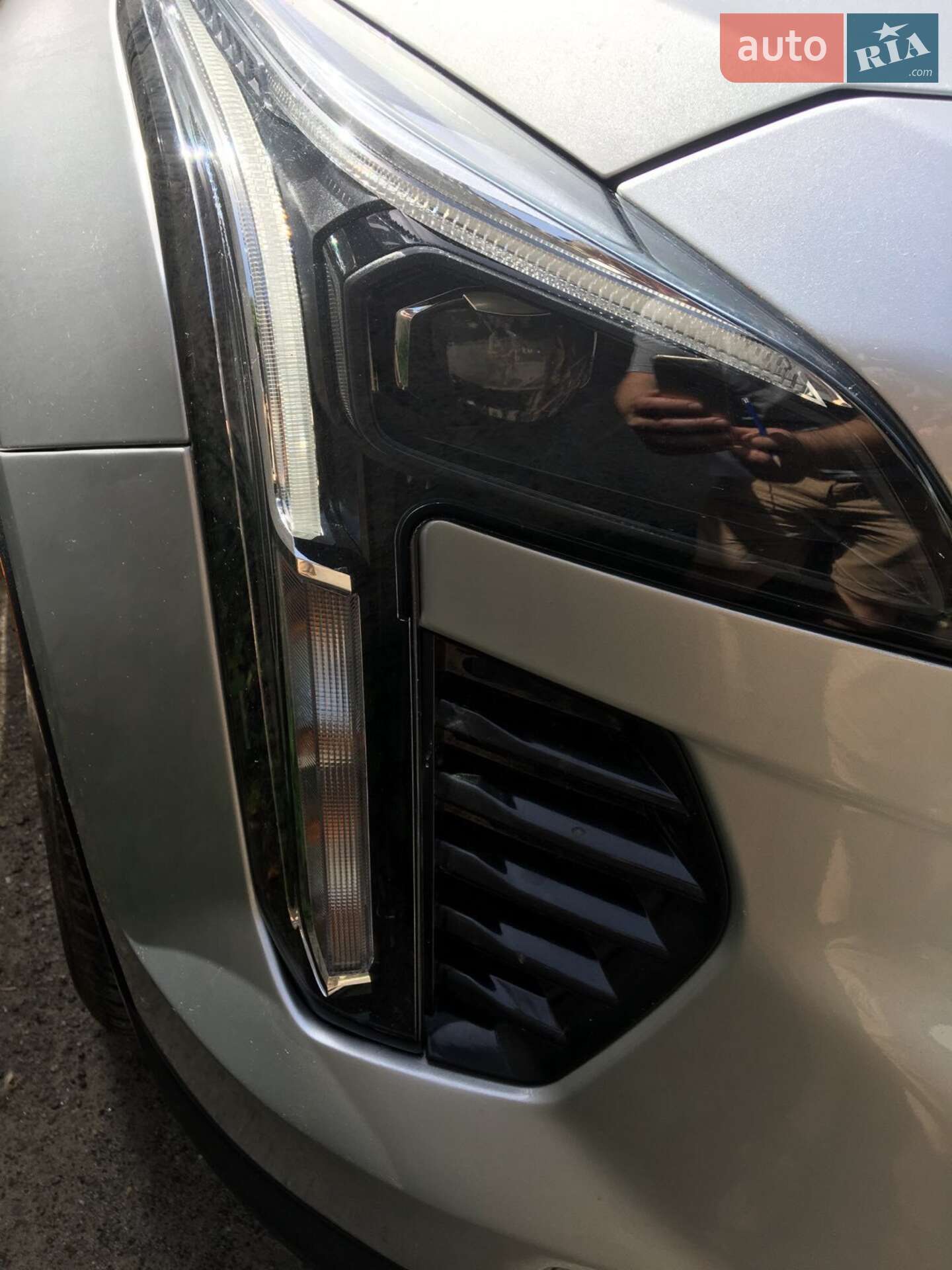 Cadillac XT4 2020 VIN 1GYFZCR41LF099236 фото оголошення 4 з 22