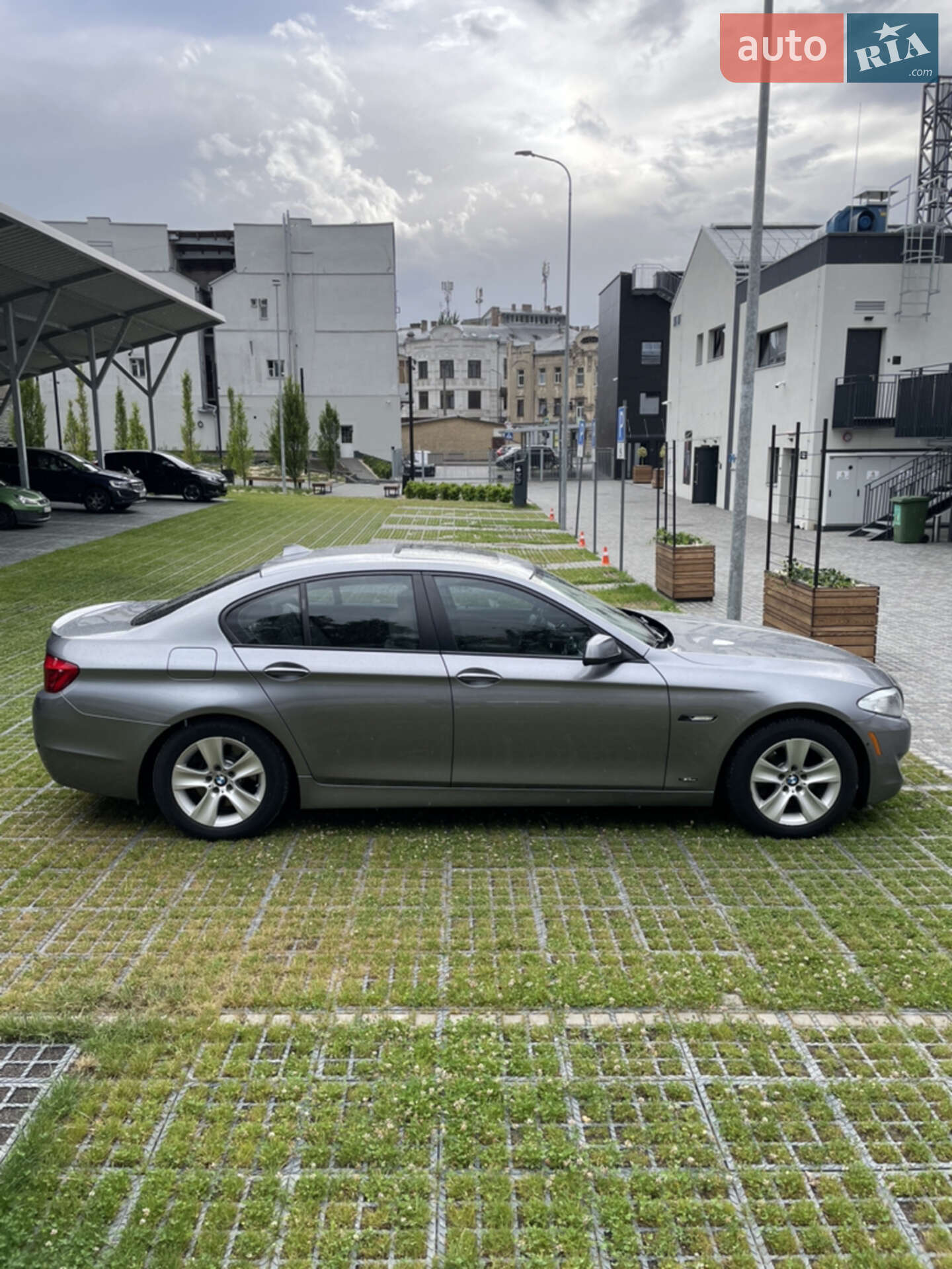 BMW 5 Series 2012 VIN WBAXH5C54DDW12984 фото оголошення 7 з 70