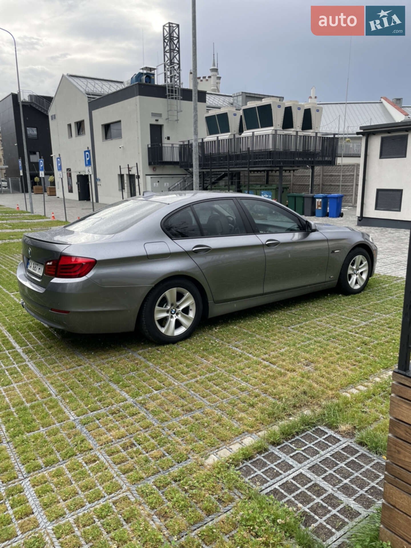 BMW 5 Series 2012 VIN WBAXH5C54DDW12984 фото оголошення 5 з 70