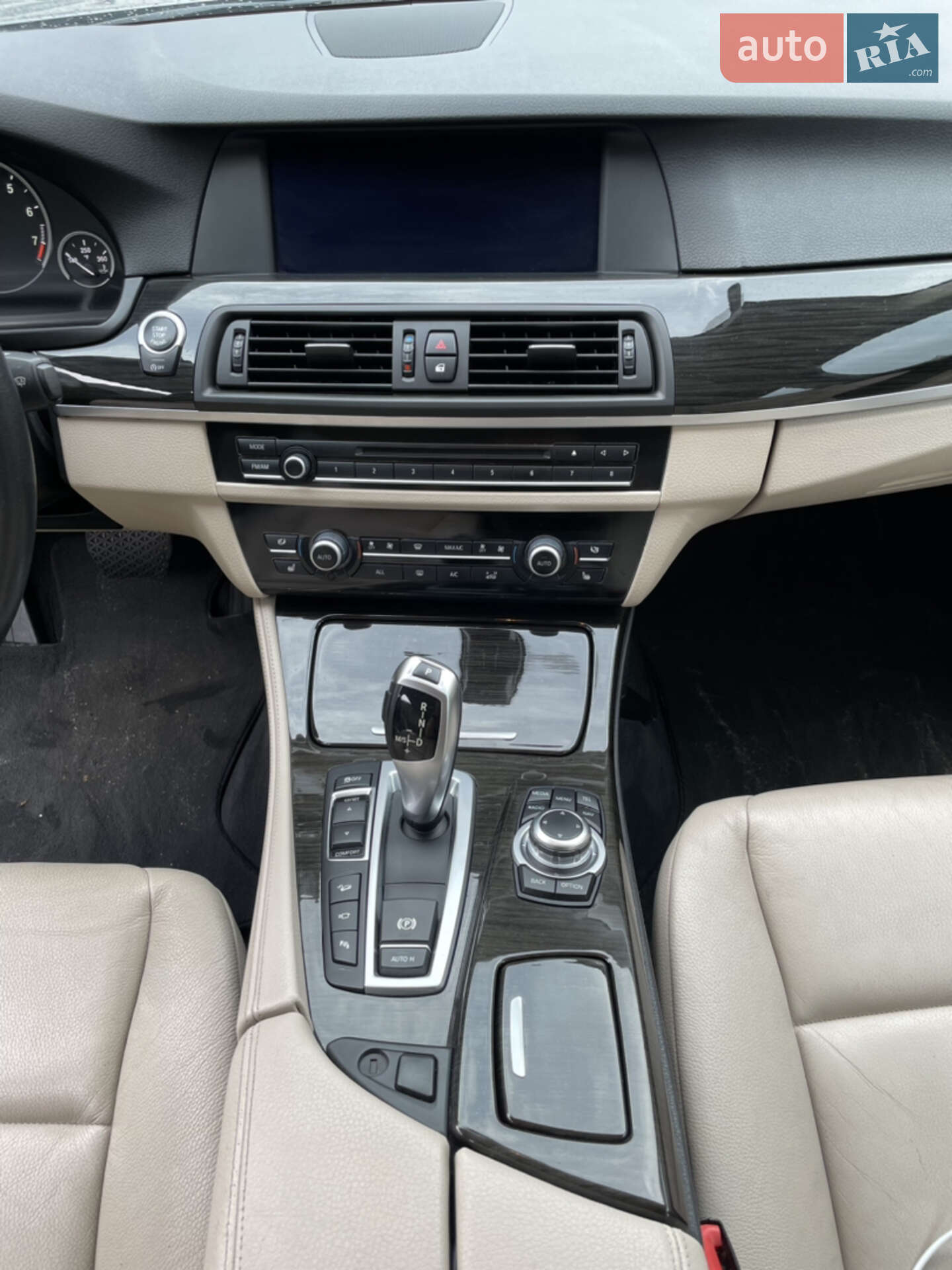 BMW 5 Series 2012 VIN WBAXH5C54DDW12984 фото оголошення 45 з 70