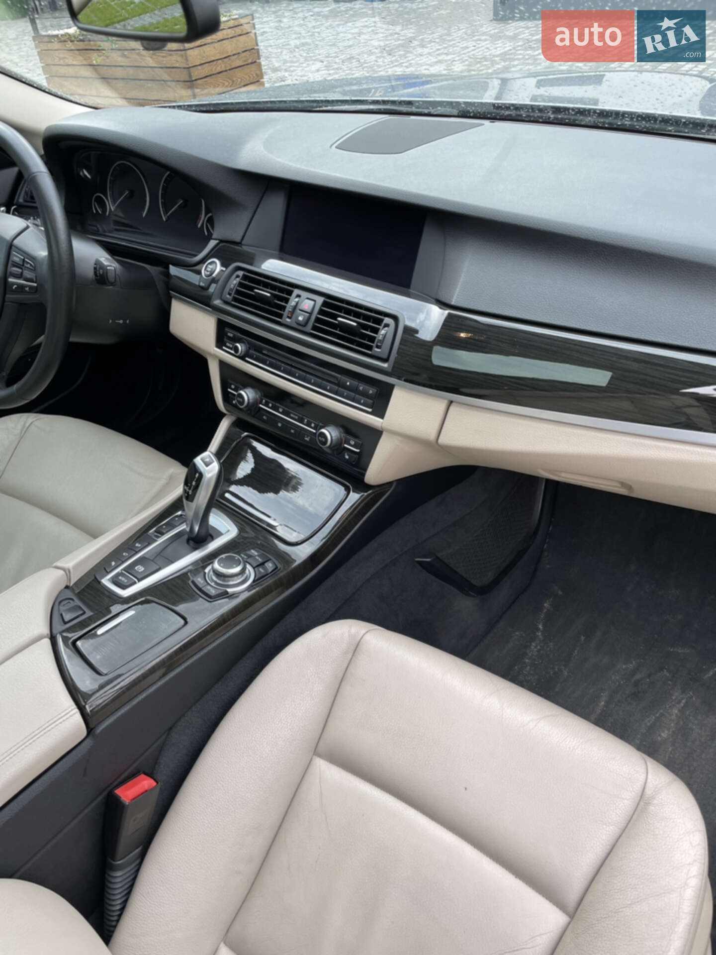 BMW 5 Series 2012 VIN WBAXH5C54DDW12984 фото оголошення 52 з 70