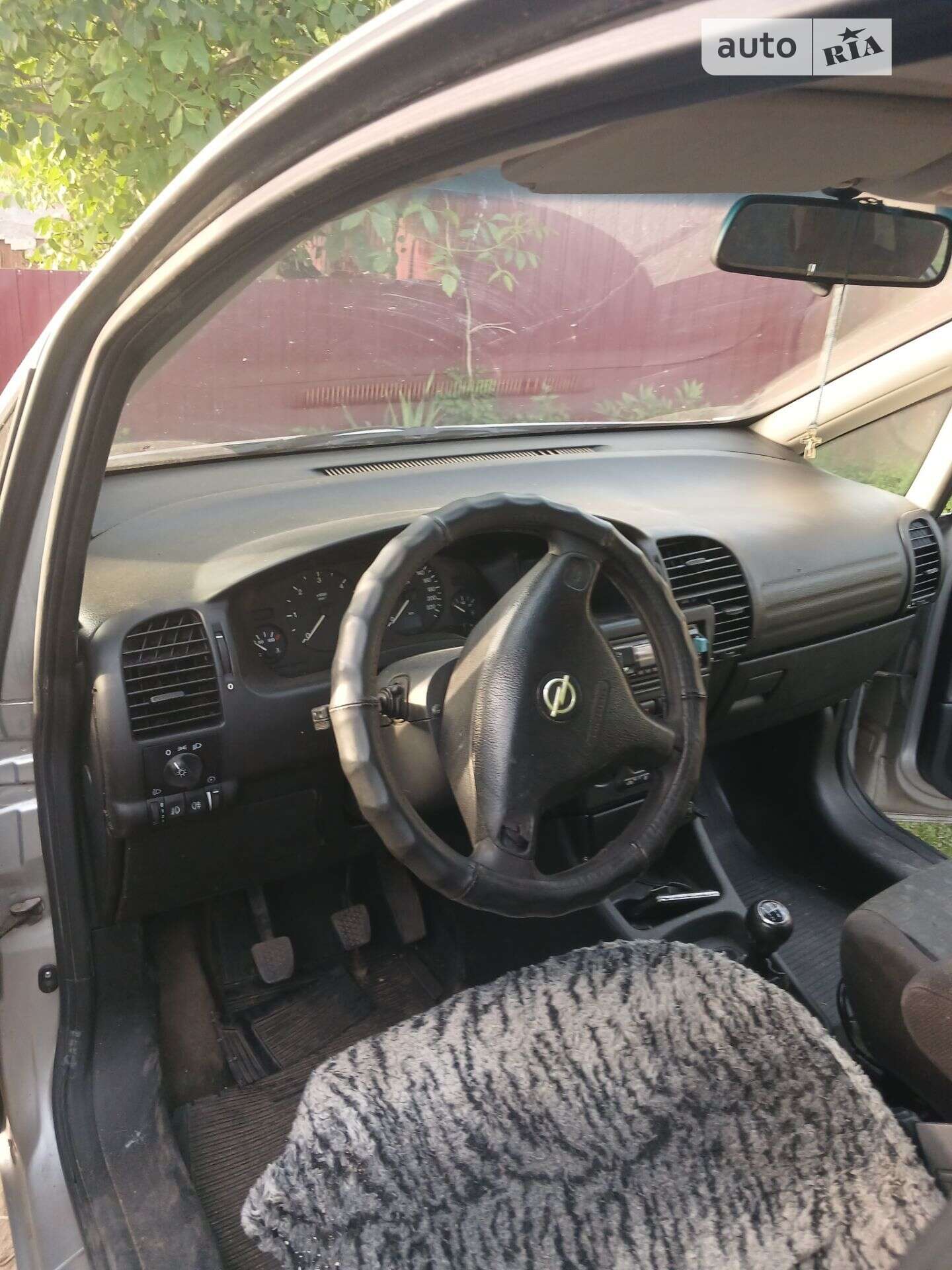 Opel Zafira 2000 VIN W0L0TGF75Y2182391 фото оголошення 2 з 4