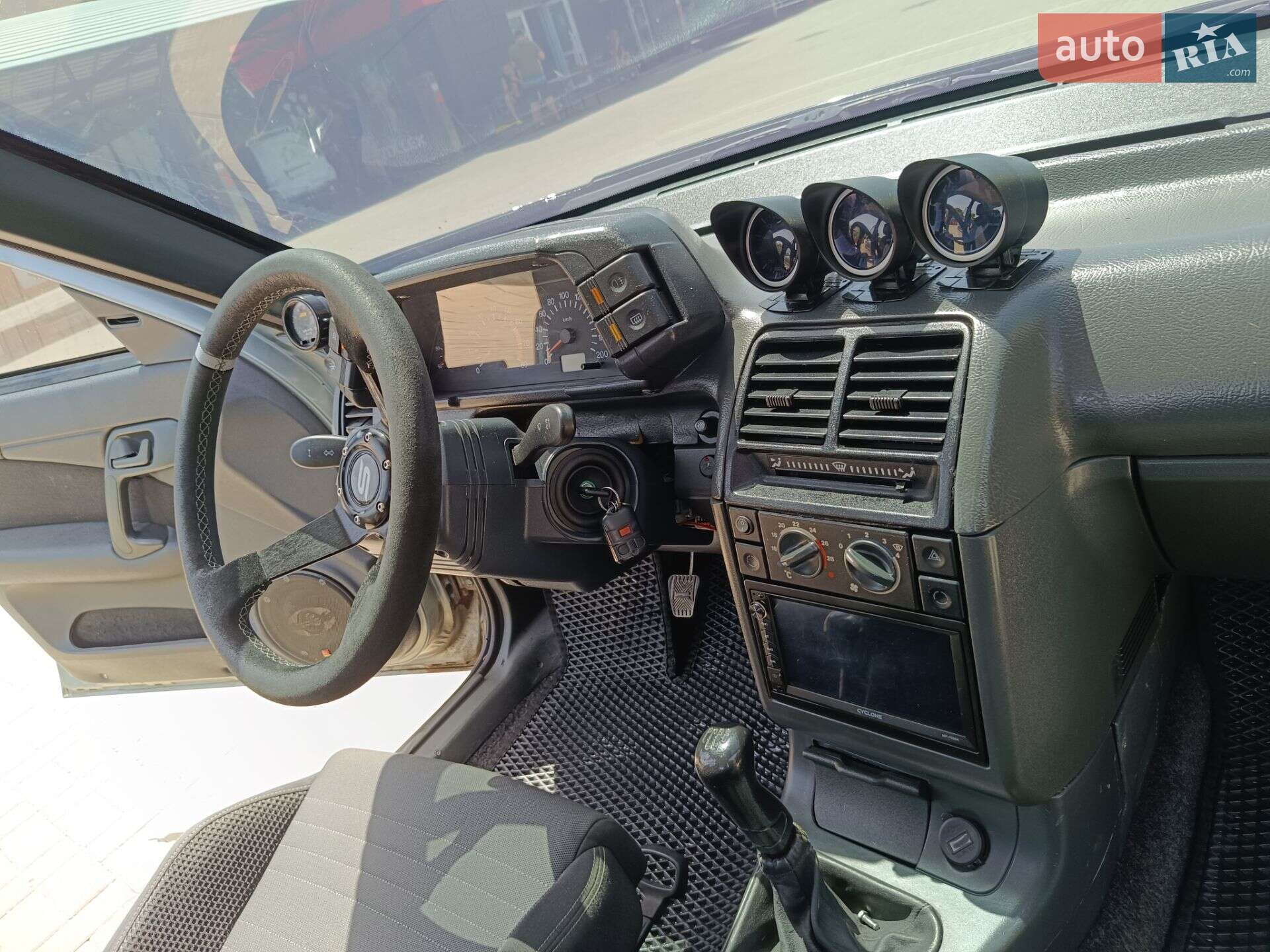 ВАЗ / Lada 2112 2006 VIN XTA21124060396952 фото оголошення 15 з 36