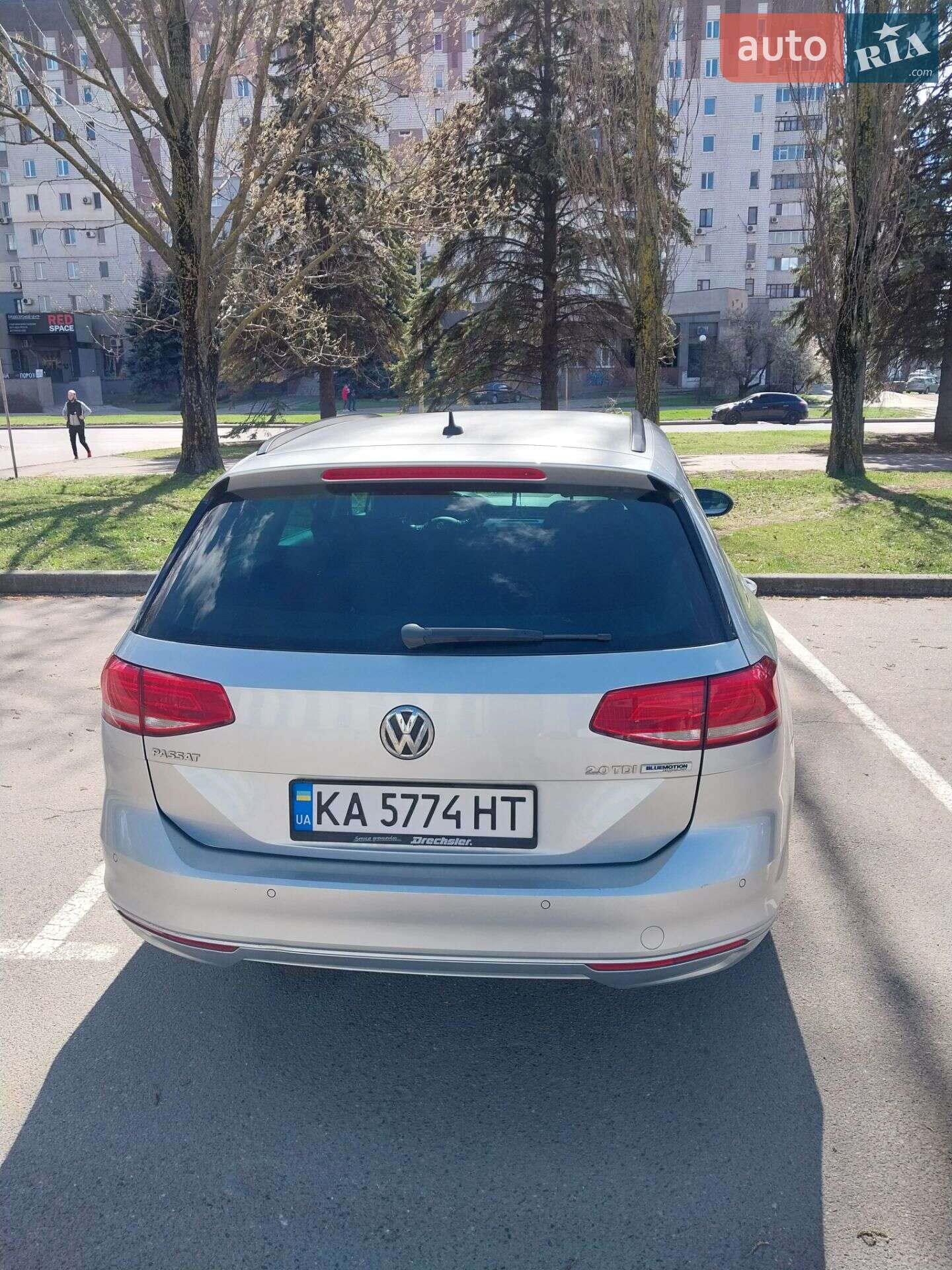 Volkswagen Passat 2016 VIN WVWZZZ3CZHP004413 фото оголошення 18 з 60