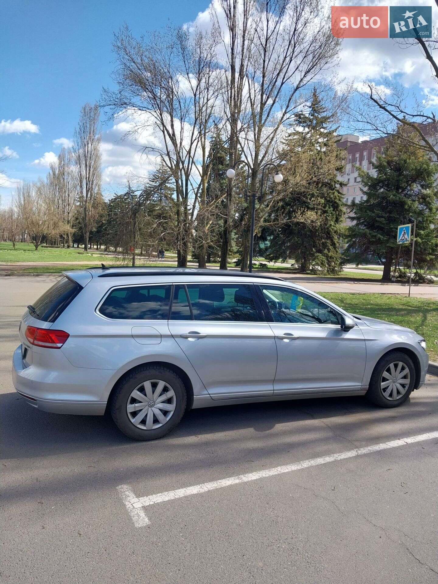 Volkswagen Passat 2016 VIN WVWZZZ3CZHP004413 фото оголошення 13 з 60